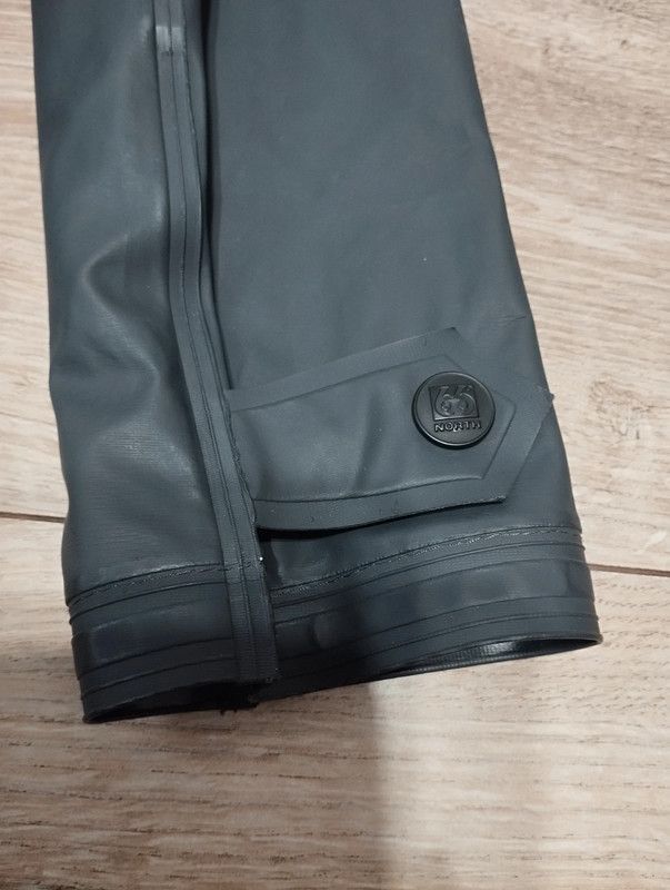 66 North 66 North Arnarholl Rain Coat size L coat raincoat Size L / US 10 / IT 46 - 3 Thumbnail