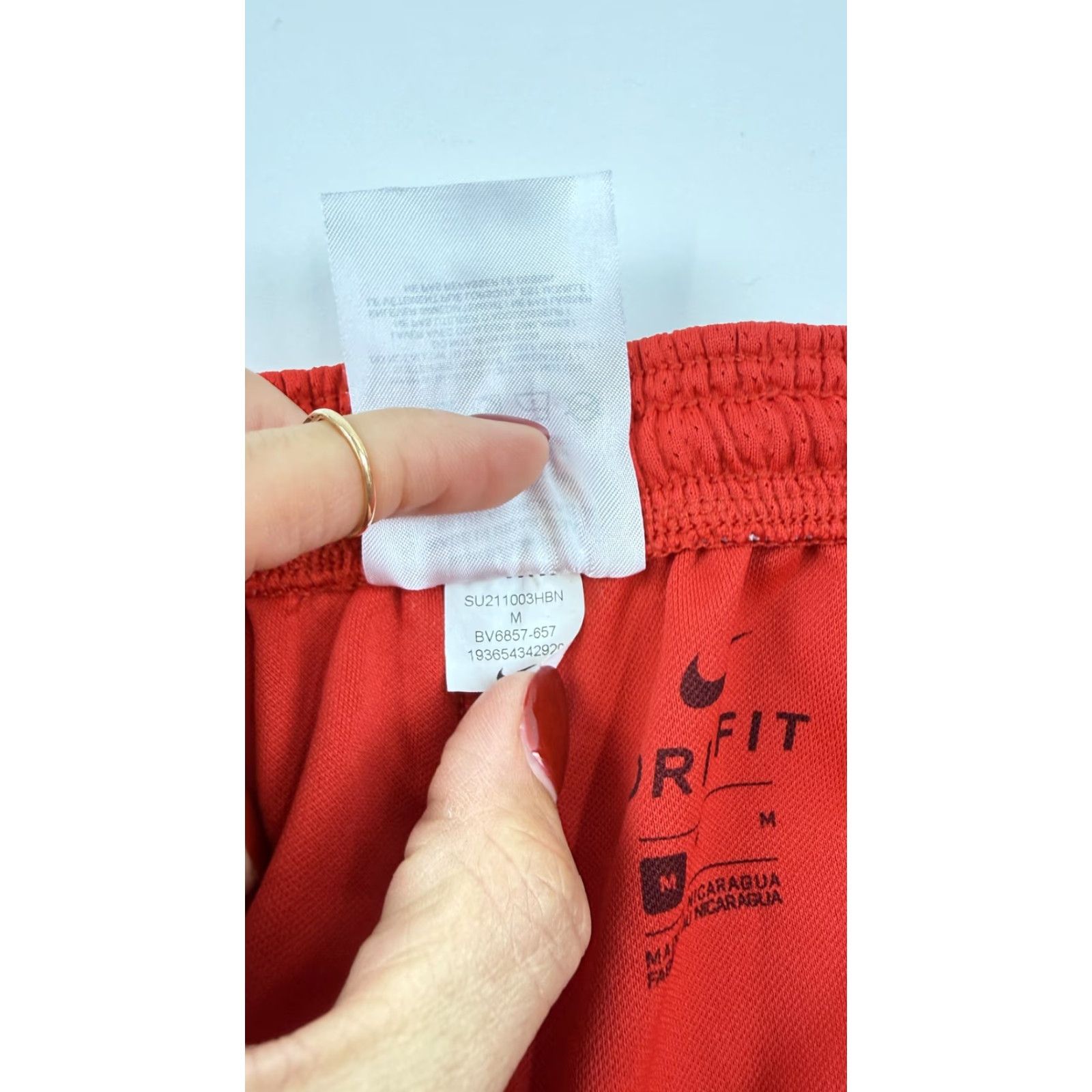 Nike Nike Shorts Mens M Red Athletic Basketball Training Dri-Fit 9in Inseam Relaxed Jersey BV6857-657 Size US 31 - 6 Thumbnail