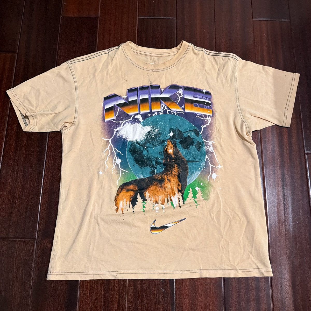 Nike Reverse Bleached Nike Wolf Tee Size US M / EU 48-50 / 2 - 1 Thumbnail