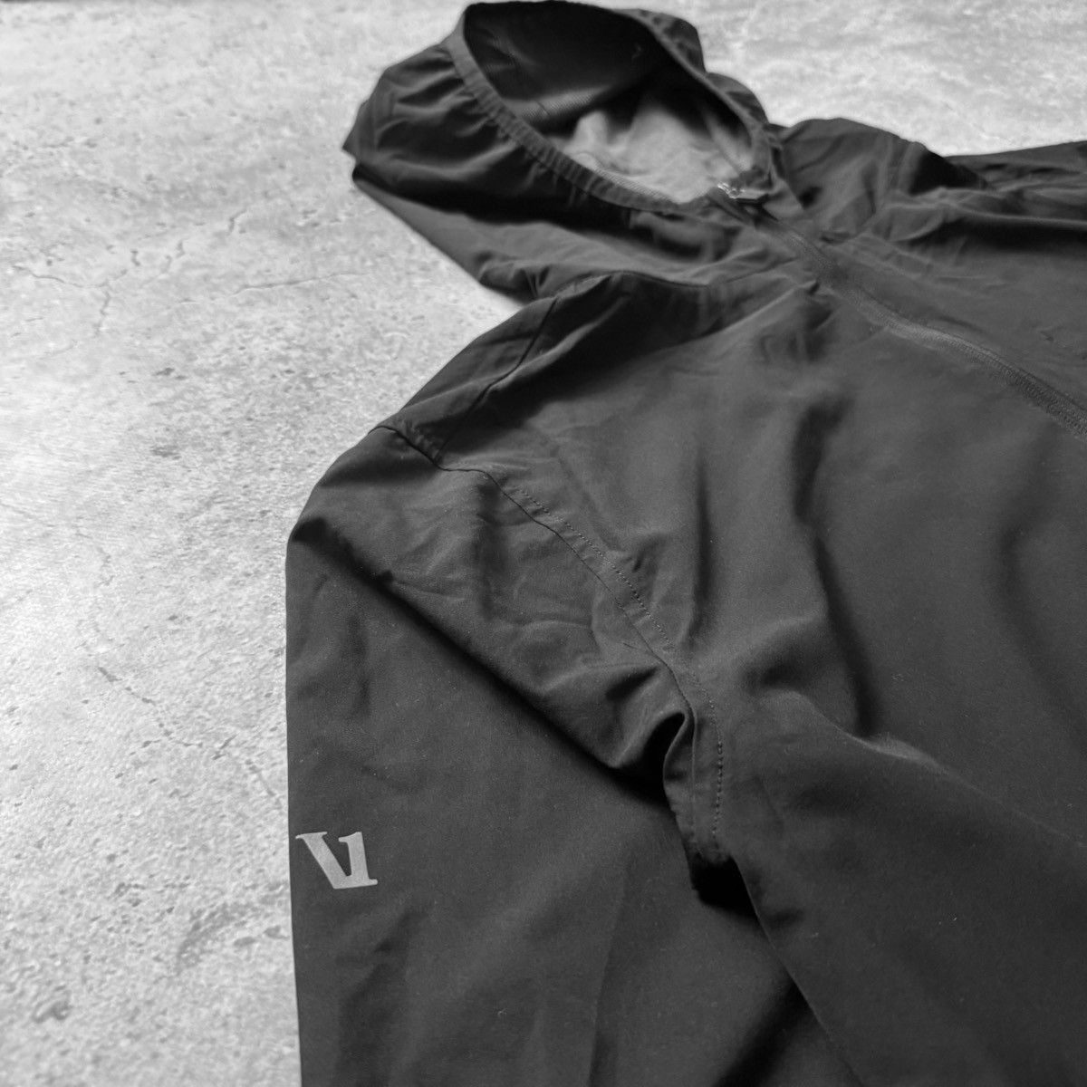 Vuori Daybreak Windbreaker Size US M / EU 48-50 / 2 - 8 Thumbnail