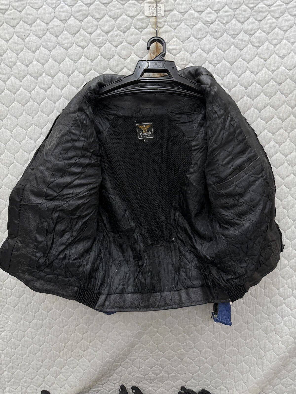 Yamaha 🔥🔥🔥ARCHIVE YAMAHA R1 RIDER LEATHER JACKET Size US XL / EU 56 / 4 - 3 Thumbnail