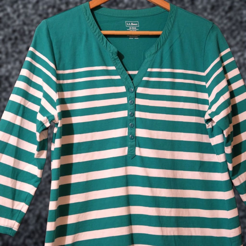 Vintage EUC LL Bean 3/4 Sleeve Henley Top 100% Cotton Green/White Womens M-Reg #A11-47 Shirt Womens M Green/White Linen? Size M / US 6-8 / IT 42-44 - 1 Thumbnail