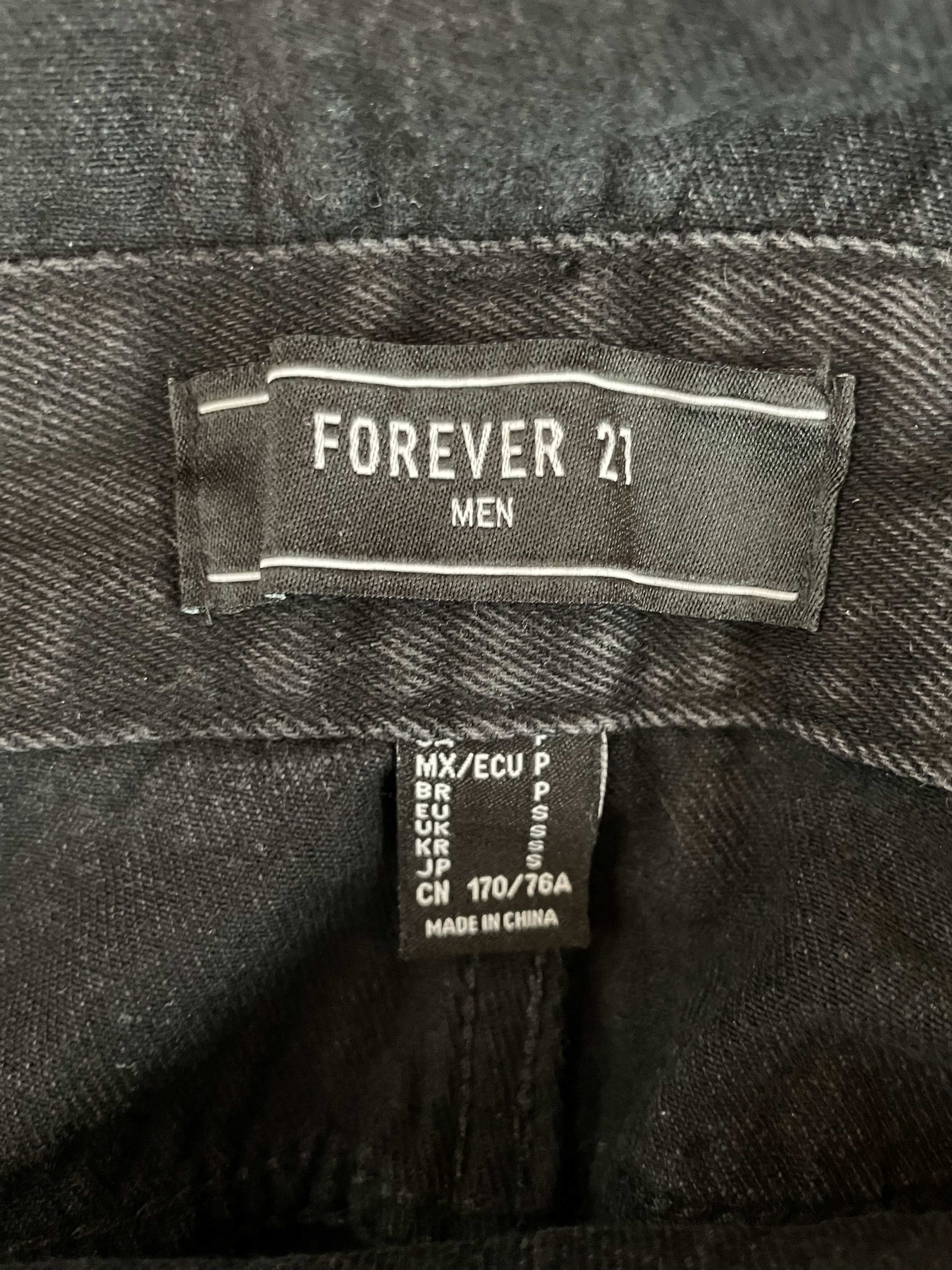 Forever 21 Forever 21 men's distressed overalls Size US 31 - 5 Thumbnail
