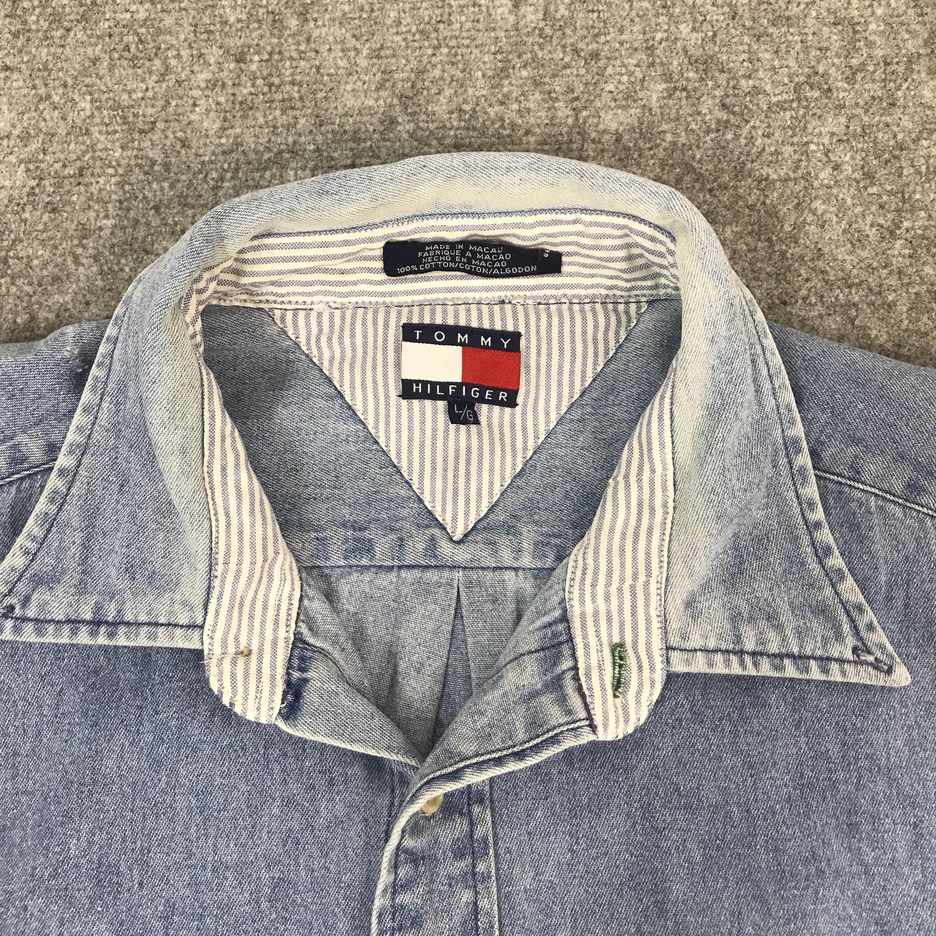 Tommy Hilfiger TOMMY HILFIGER DENIM BUTTON UP T-SHIRT K44B58 Size US L / EU 52-54 / 3 - 8 Thumbnail