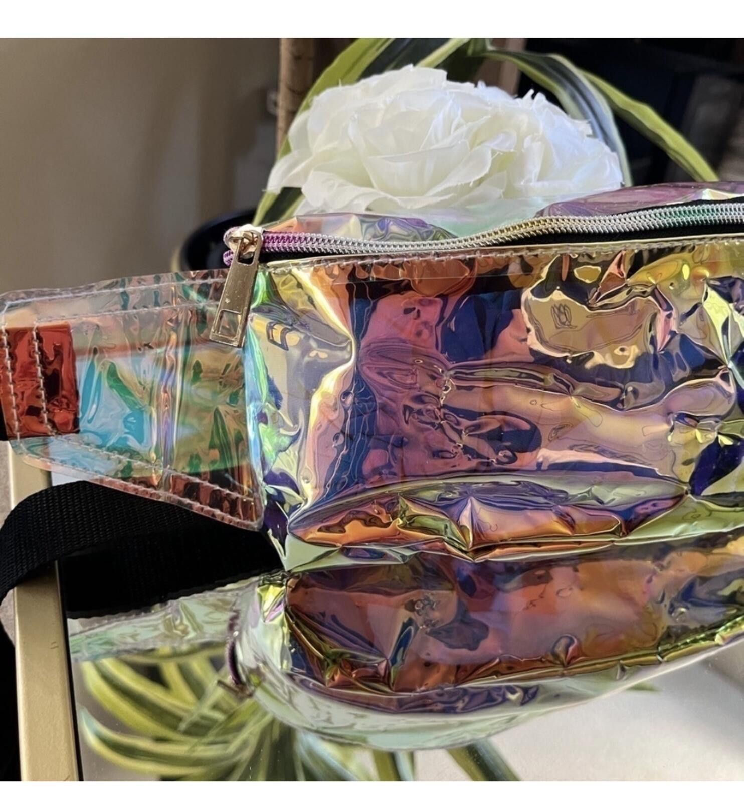 Other Boutique iridescent Fanny pack Size ONE SIZE - 3 Thumbnail