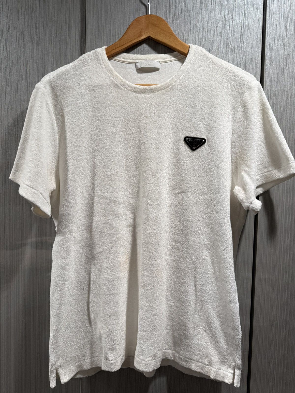 Prada Prada Plaque Logo Terry Cloth T Shirt Size US M / EU 48-50 / 2 - 1 Thumbnail