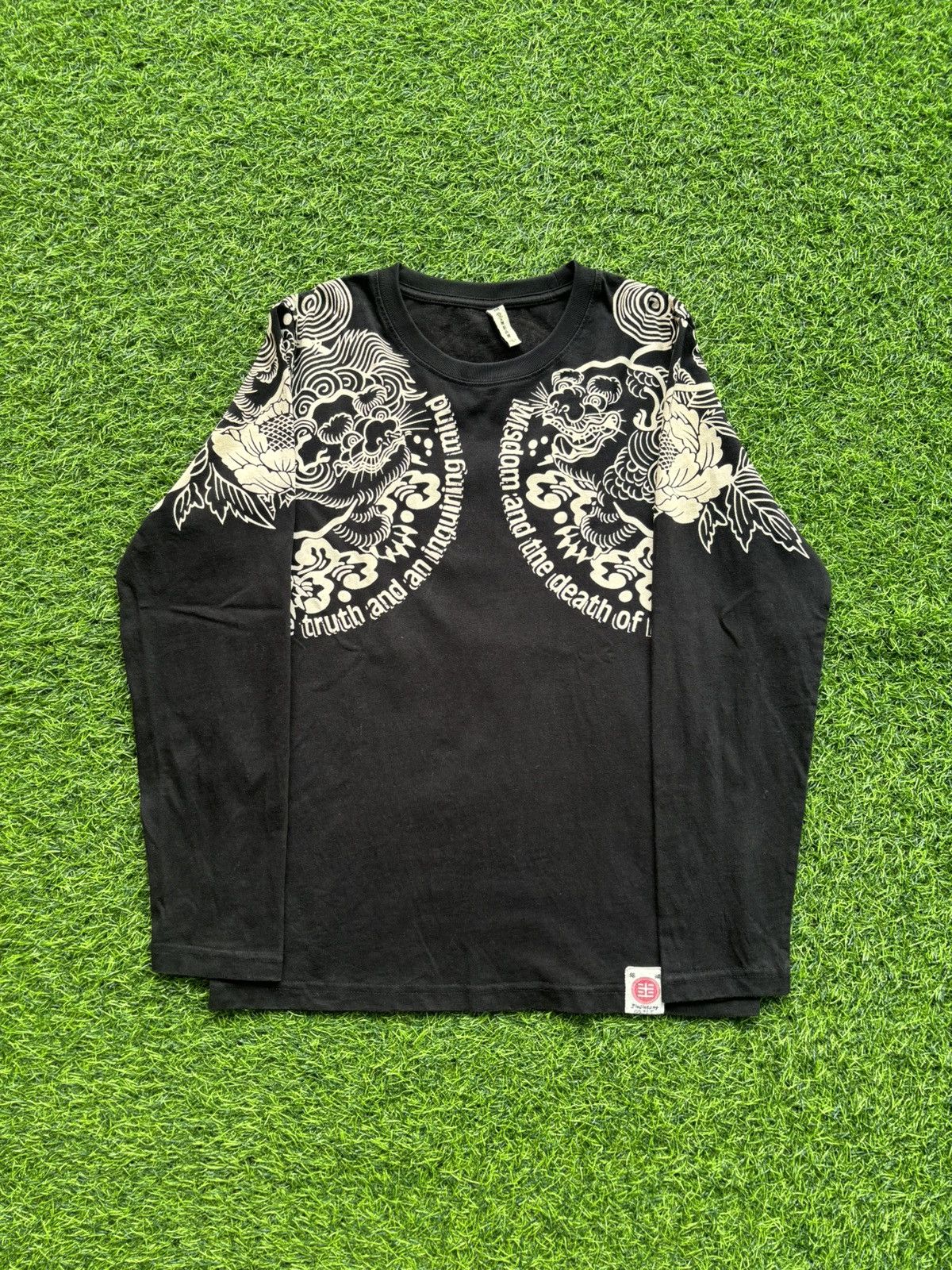 Karakuri Tamashii Japanese to err is human to forcive devine Sukajan Longsleve Size US L / EU 52-54 / 3 - 1 Thumbnail