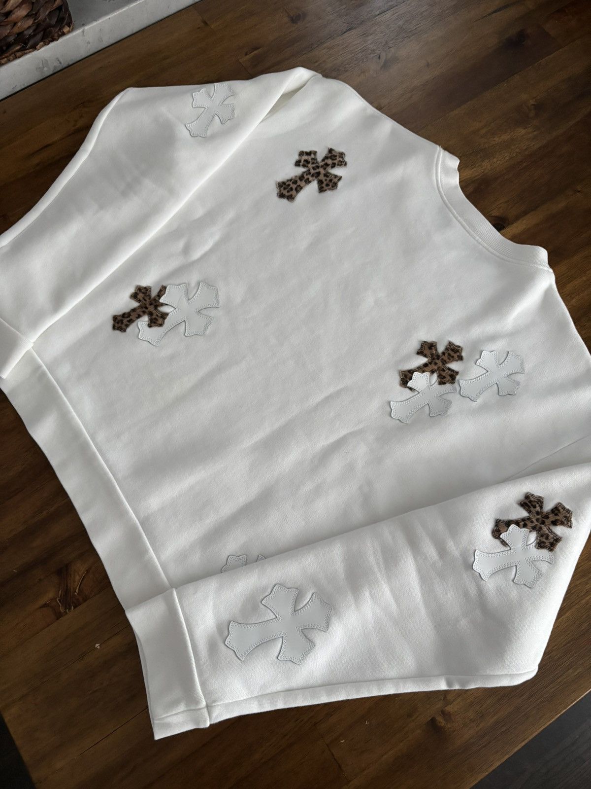 Chrome Hearts Chrome Hearts Leopard And White Patch Crewneck Size US S / EU 44-46 / 1 - 6 Thumbnail