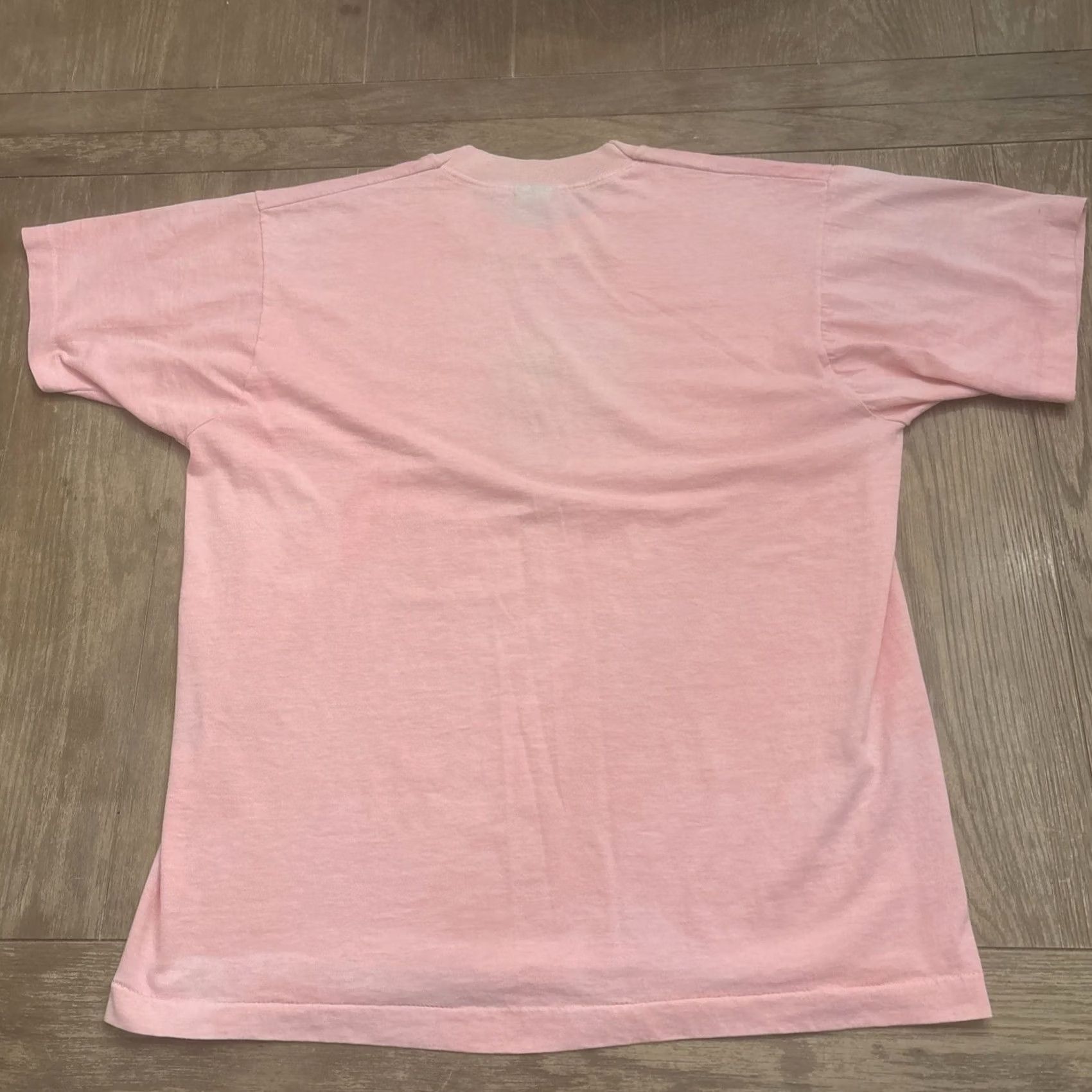 Vintage VINTAGE The Shadow T-Shirt Kansas City Missouri Music Venue Single Stitch Sz XL Mens Pink Fashion Tee Size US XL / EU 56 / 4 - 8 Thumbnail