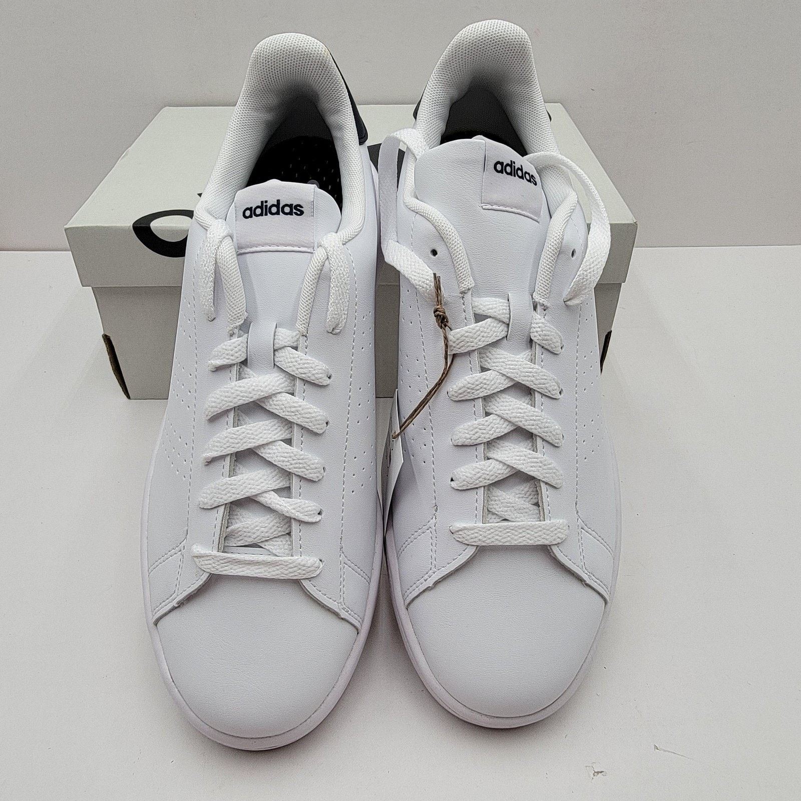 Adidas Adidas Advantage Mens Size 8.5 White Black Cloudfoam Comfort Size US 8.5 / EU 41-42 - 4 Thumbnail