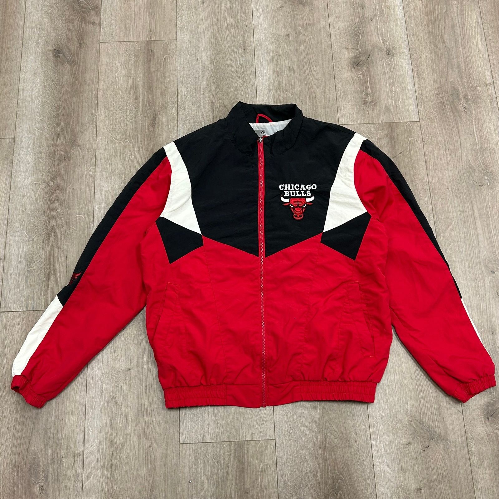 Starter Starter Black Chicago Bulls windbreaker Warm Up jacket M Size US M / EU 48-50 / 2 - 1 Thumbnail