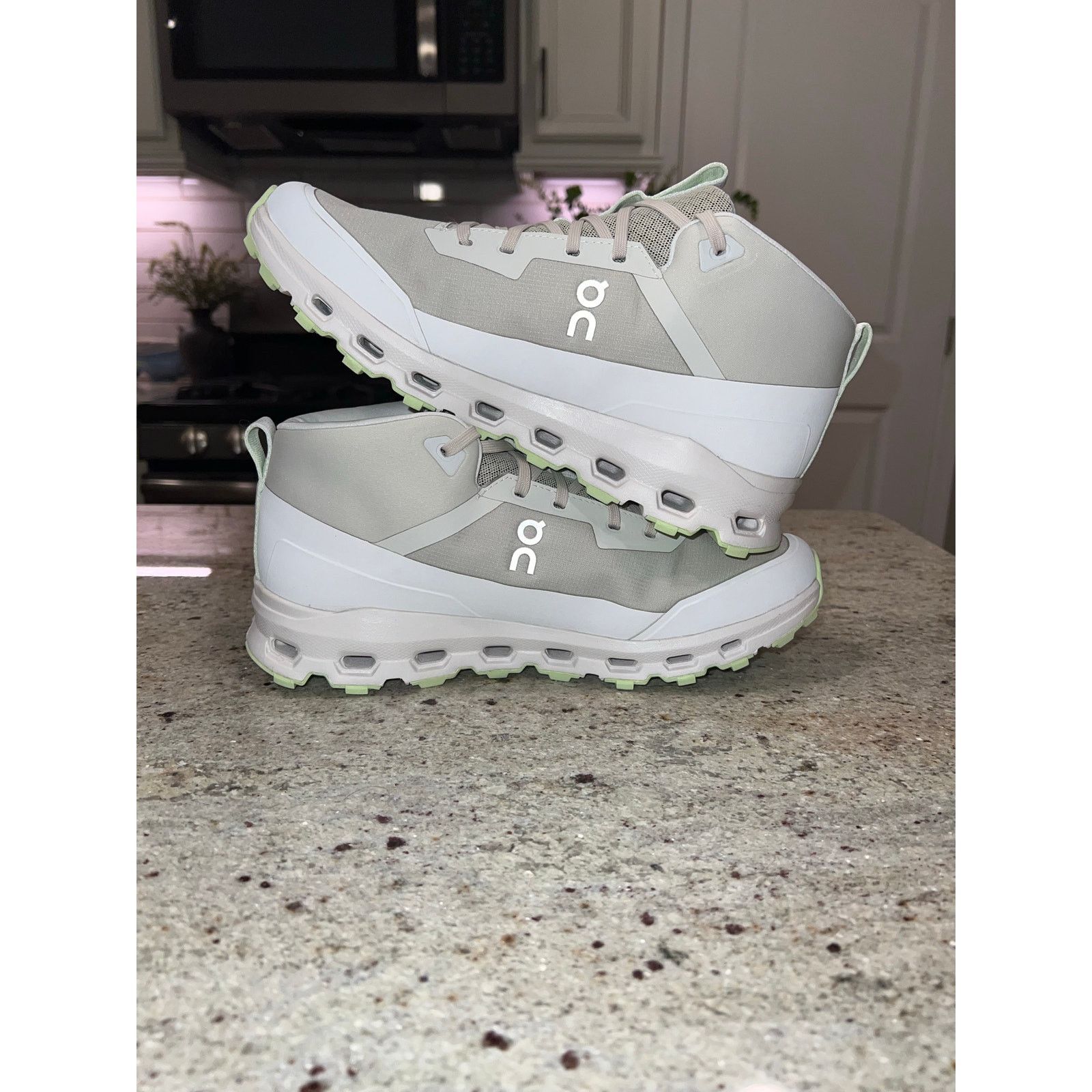 On On Running Cloudroam Waterproof Shoes Women’s 10 Brand New Size US 10 / IT 40 - 5 Thumbnail