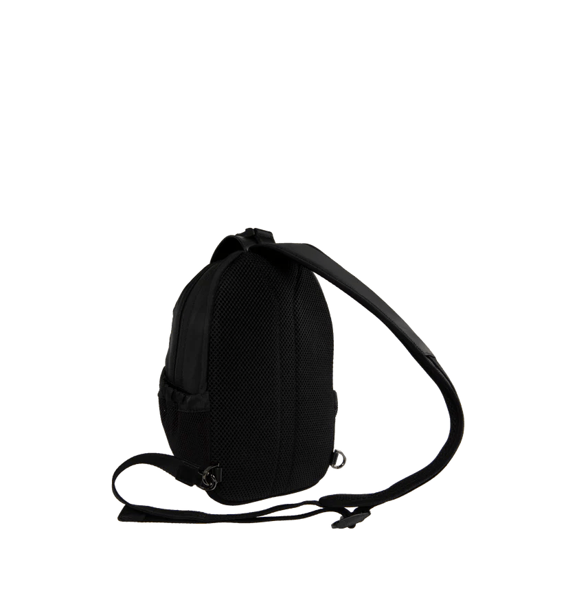 Givenchy o1h1sh11224 Size: OS/G-Trail Sling Bag in Black Size ONE SIZE - 2 Thumbnail