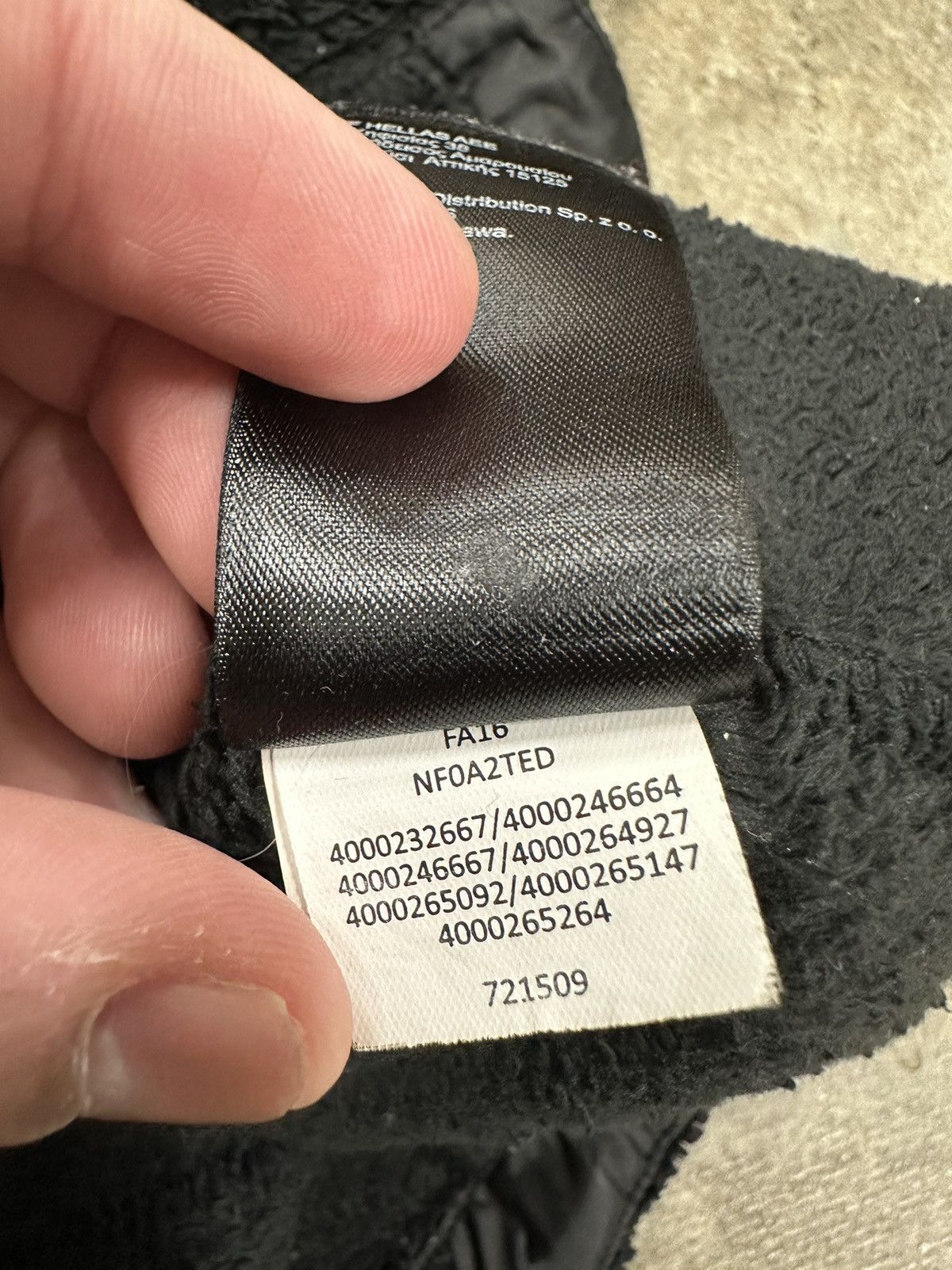 The North Face Crazy Y2K The North Face Deep Pile Black Fleece Jacket Size S / US 4 / IT 40 - 11 Thumbnail