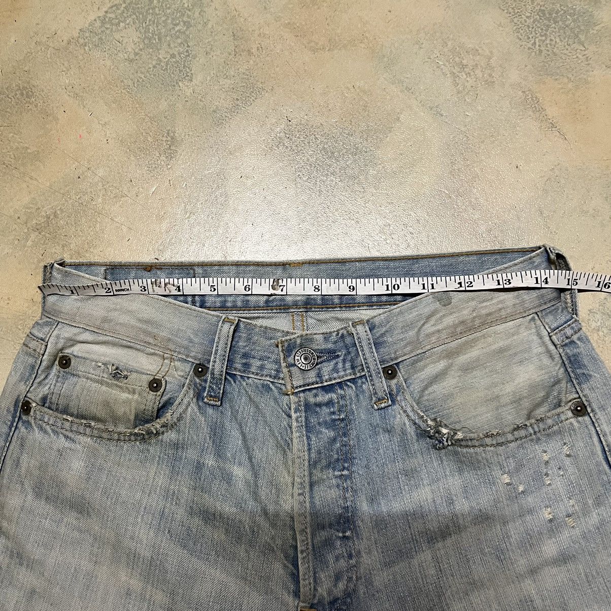 Levi's Vintage Levis 501 Distressed Denim Jeans Size US 29 - 10 Thumbnail