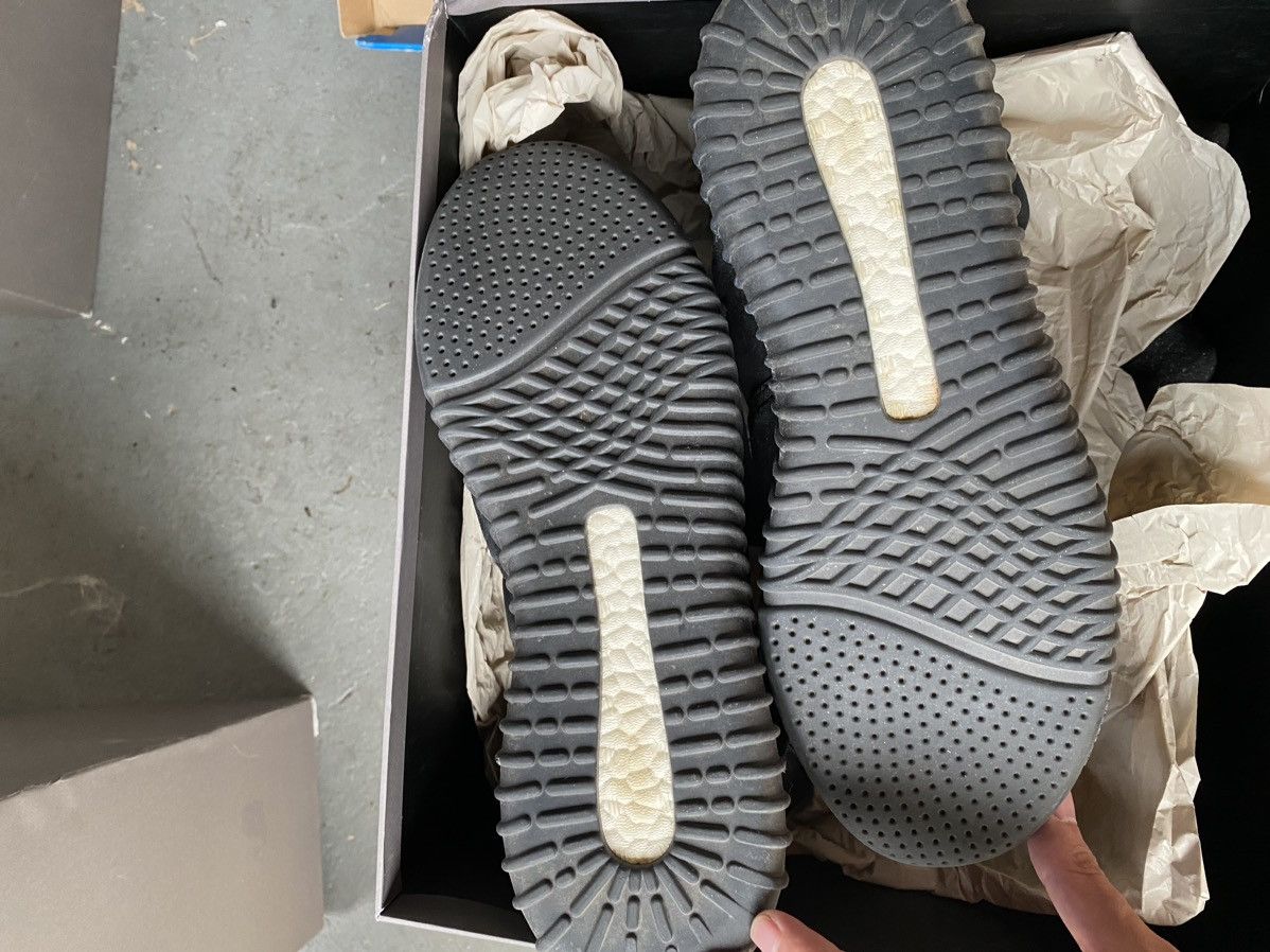 Adidas Yeezy Boost 750 Black wore twice Size US 9 / EU 42 - 2 Thumbnail