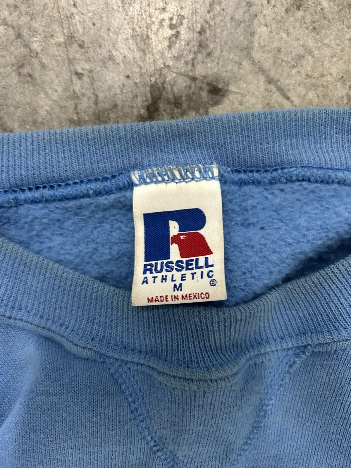 Russell Athletic Vintage Russell athletic sweatshirt blue Size US M / EU 48-50 / 2 - 2 Thumbnail