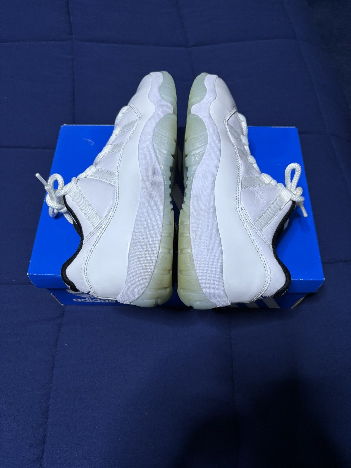 Jordan Brand Jordan 11 Retro Low Legend Blue 2021 Size 9.5 Size US 9.5 / EU 42-43 - 3 Thumbnail