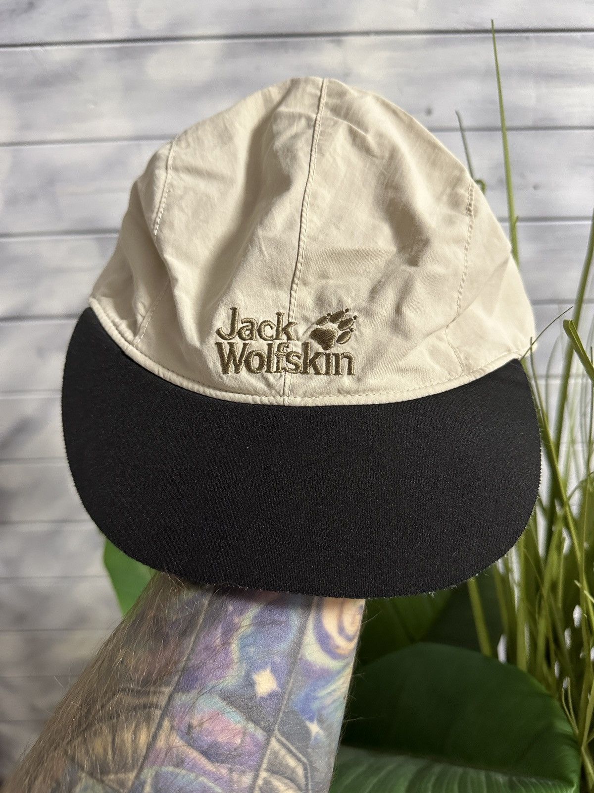 Jack Wolfskin Rare Bicycle Cap Jack Wolfskin Hat . Size ONE SIZE - 2 Thumbnail