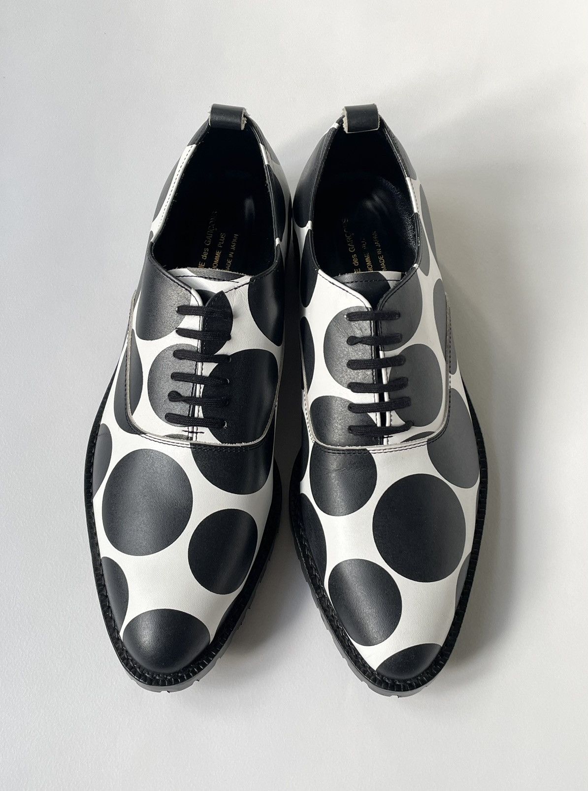 image of Comme Des Garcons x Comme Des Garcons Homme Plus Polka Dot Derby Shoes in White/Black (Size 10)