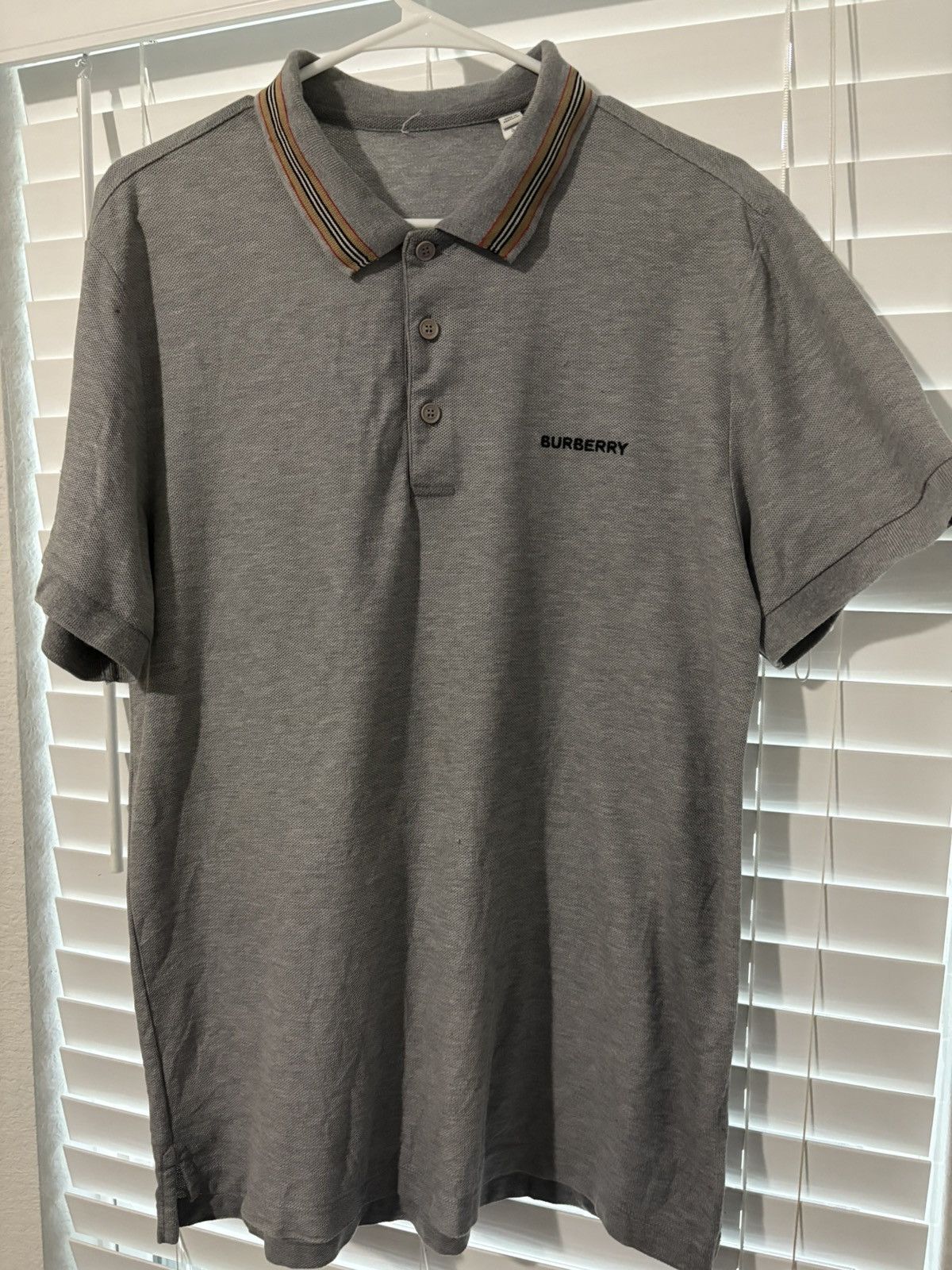 Burberry Burberry Polo Shirt Size US L / EU 52-54 / 3 - 1 Thumbnail