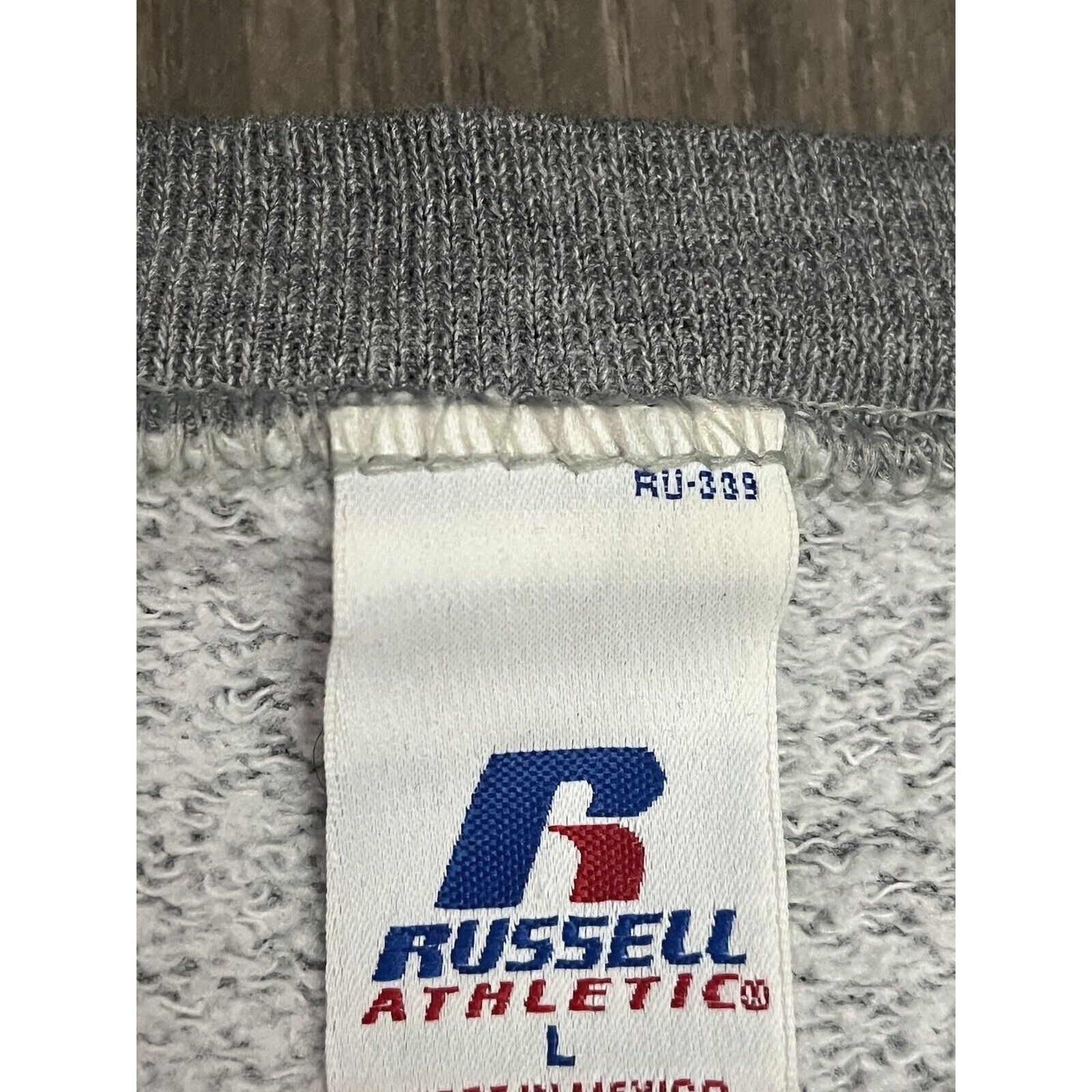 Vintage Vintage Shippensburg University Sweatshirt Crewneck Mens Med Size US M / EU 48-50 / 2 - 5 Thumbnail