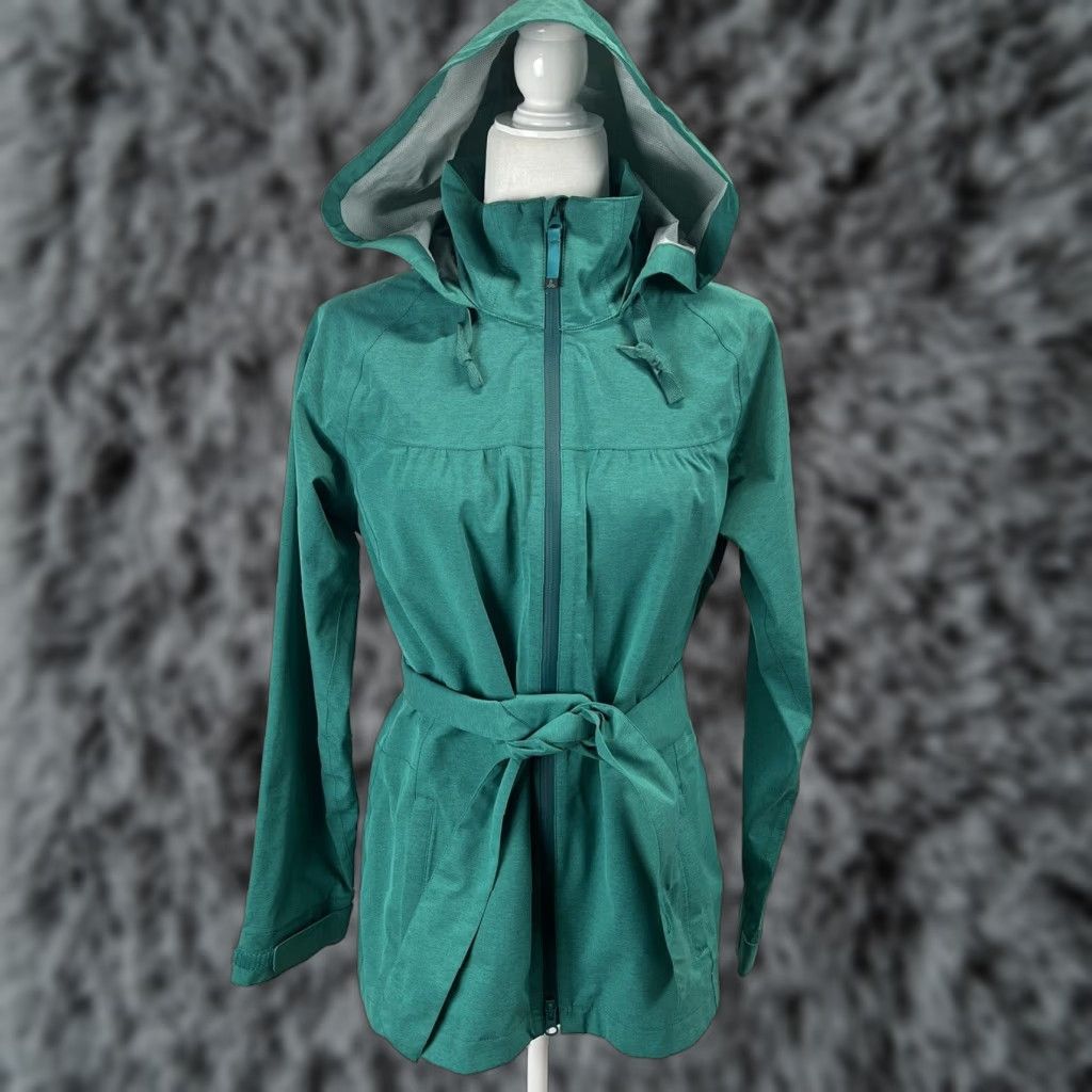 Prana prAna Eliza Hooded Jacket Sz Medium EUC Belted Waterproof Hiking Women’s Outdoor Belted Hooded Size M / US 6-8 / IT 42-44 - 1 Thumbnail