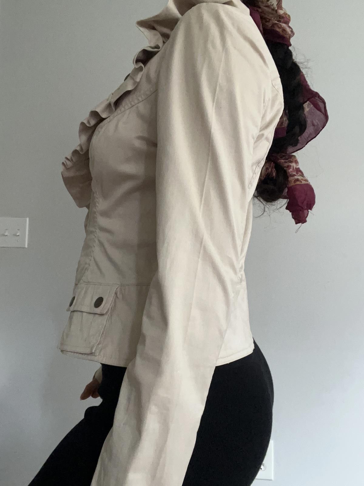 Other Women’s fitted ruffled jacket Size S / US 4 / IT 40 - 4 Thumbnail