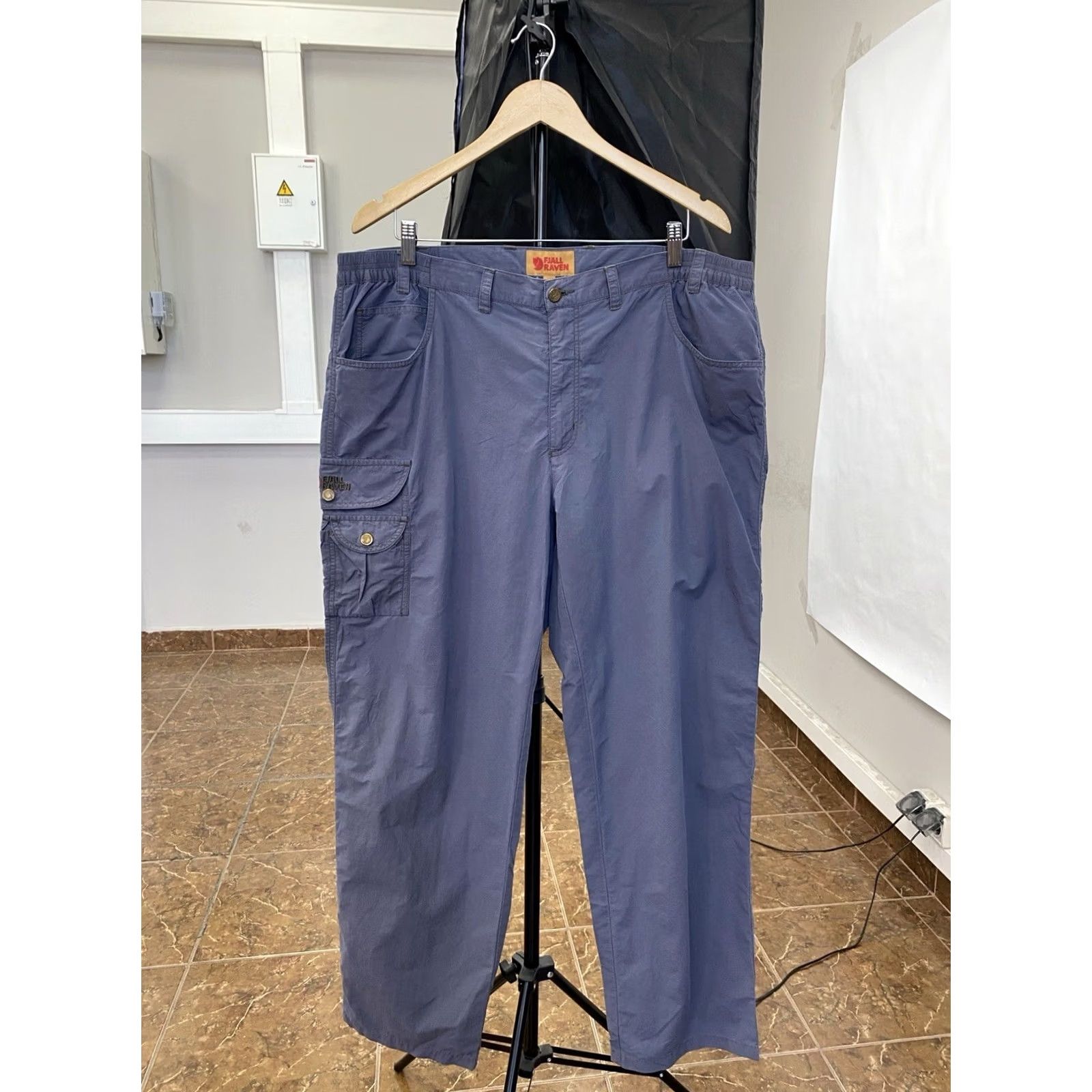 Vintage VINTAGE Fjallraven nylon cargo trekking outdoor pants Men L blue 90s cargo pants blue Mens Size US 33 - 2 Thumbnail