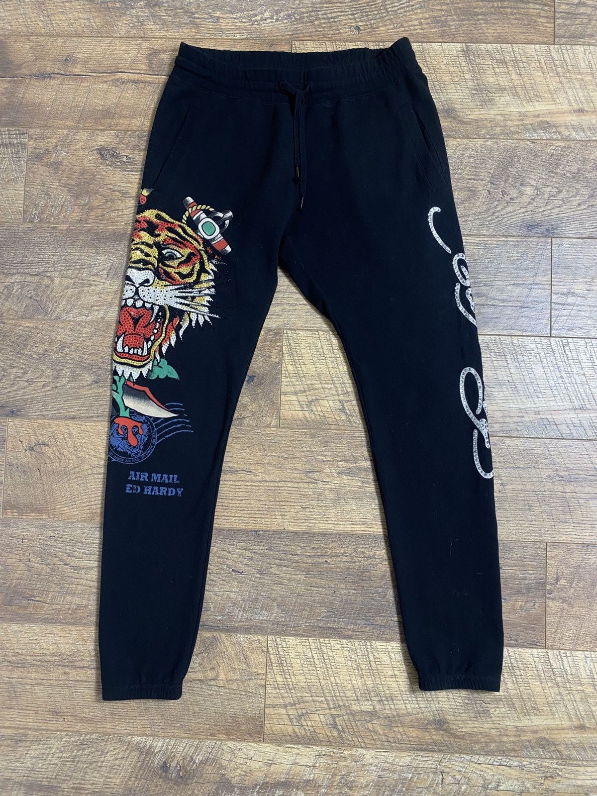 Ed Hardy Ed Hardy Sweatpants Y2K Vibe | Bold Tiger Art Print | Size L Size US 32 / EU 48 - 1 Thumbnail