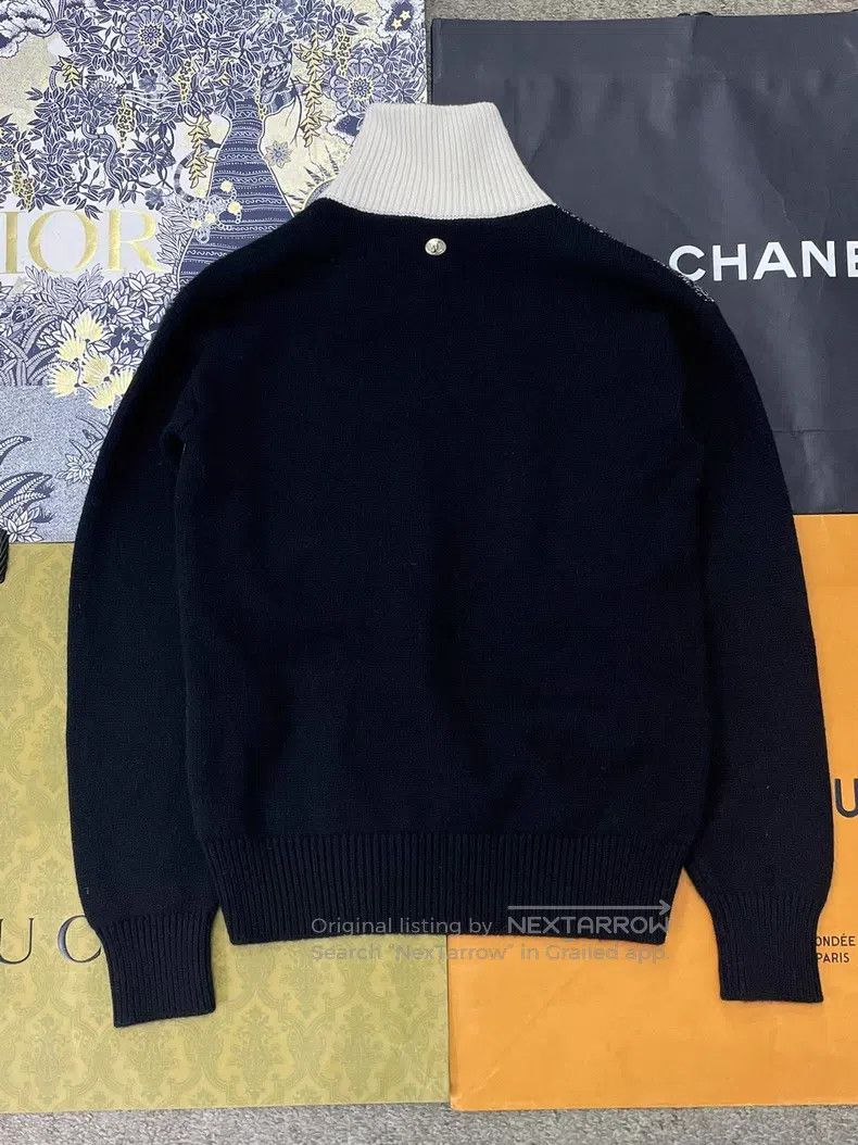 Chanel Chanel Ski series double C big logo black and white colour Size XS / US 0-2 / IT 36-38 - 3 Thumbnail