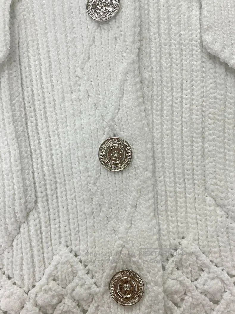 Chanel Chanel 25P White Knit Cardigan. Size US M / EU 48-50 / 2 - 2 Thumbnail