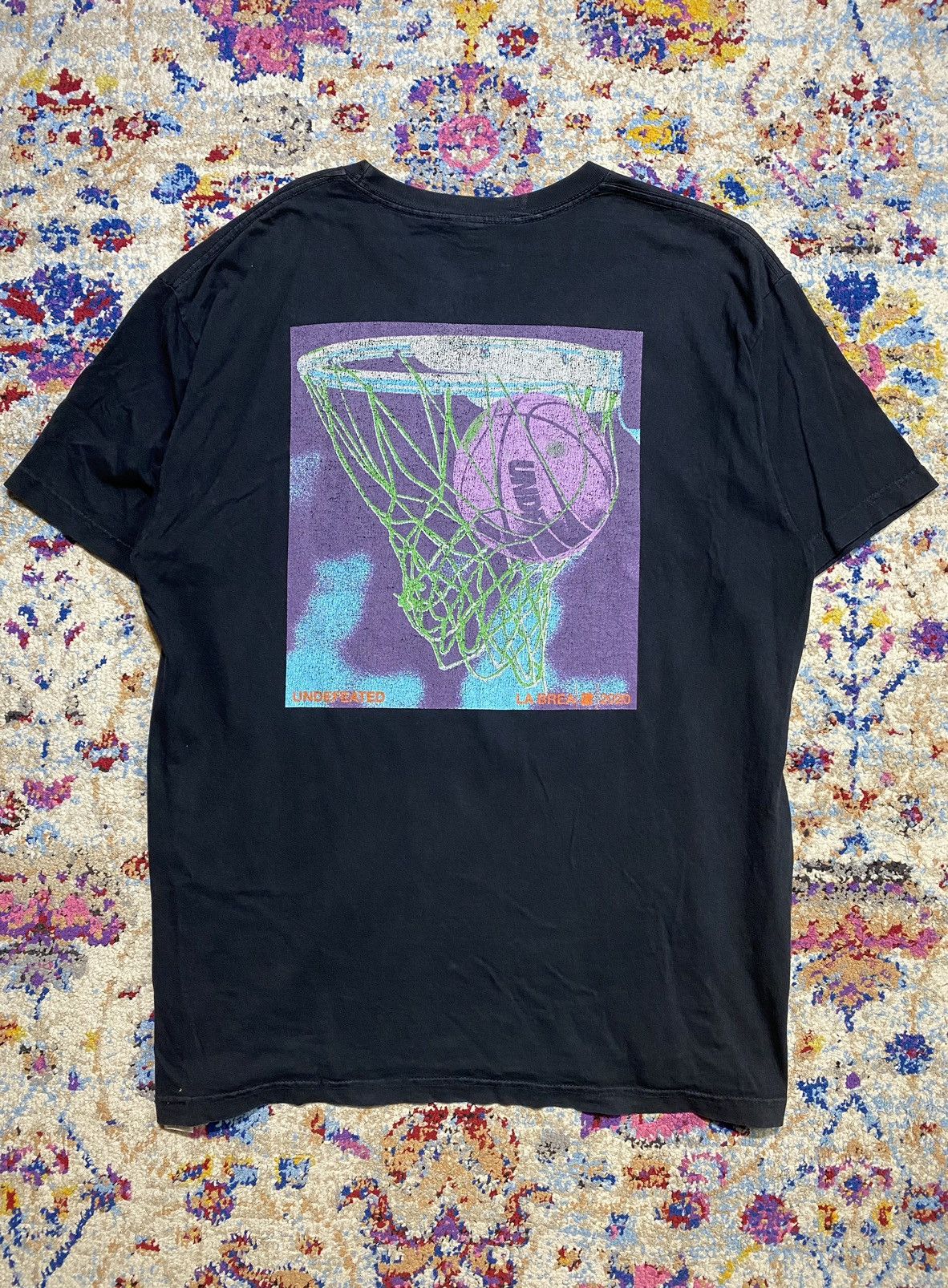 Undefeated Undefeated La Brea 2020 Basketball Distressed SS T Shirt Size US L / EU 52-54 / 3 - 1 Thumbnail