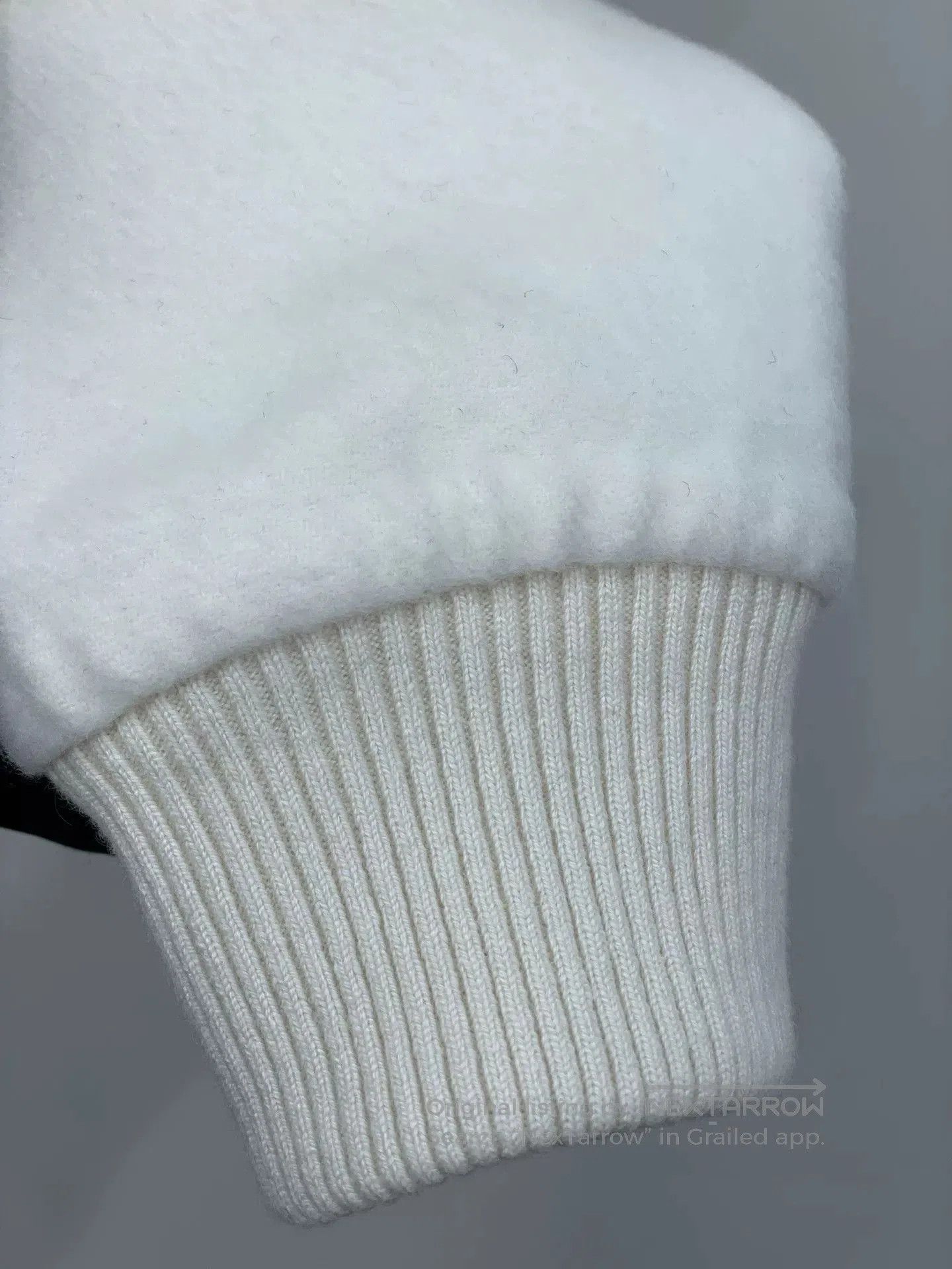 Hermes Hermes White Cashmere Zip Jacket. Size US S / EU 44-46 / 1 - 5 Thumbnail