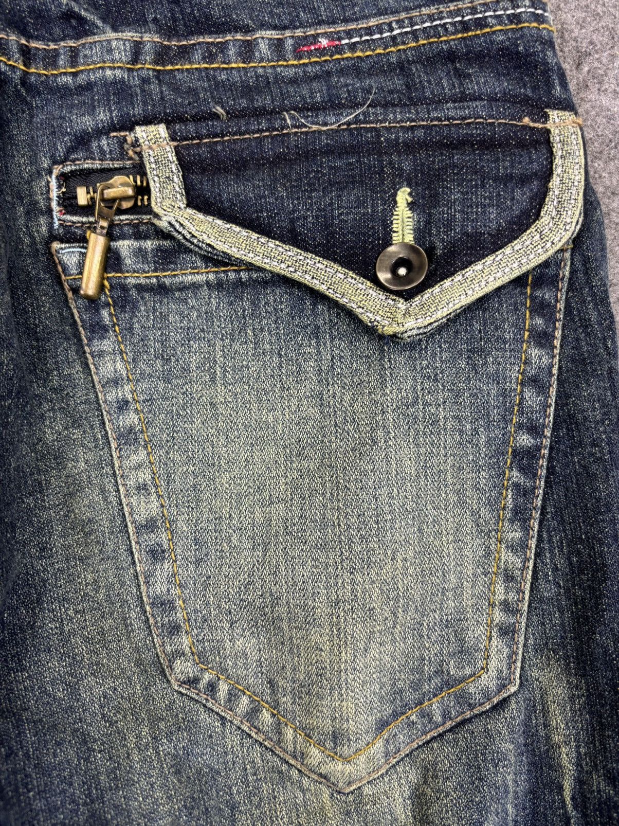 Other 💥Insane Style Flare💥Unbrand Thunderous Flare Denim F918 Size US 31 - 12 Thumbnail