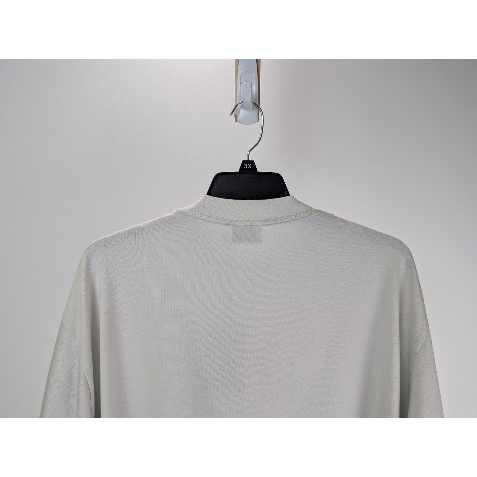 Balenciaga o1rshd1 Short Sleeve Cropped T-Shirt in White Size US L / EU 52-54 / 3 - 9 Thumbnail