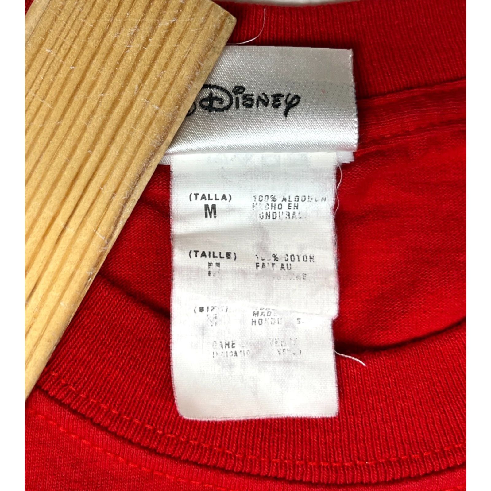 Disney VINTAGE Walt Disney World T-Shirt Unisex Adult Red 2003 Sz M Cartoon Disney Graphic Print Size US M / EU 48-50 / 2 - 5 Thumbnail