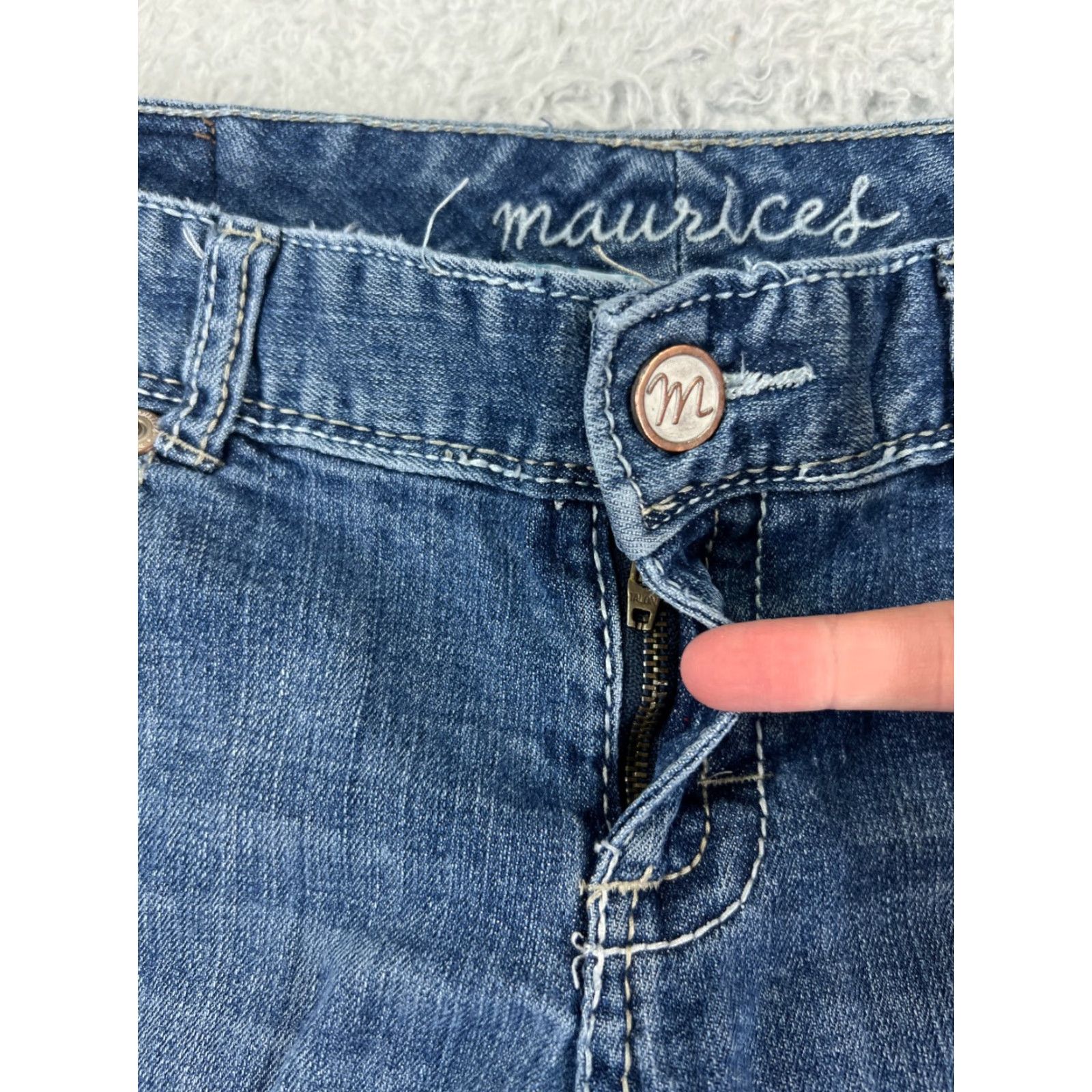 Vintage Maurices Jeans Womens 7 Blue Denim Cotton Low Rise Bootcut Western Embroidered Size 28" / US 6 / IT 42 - 7 Thumbnail