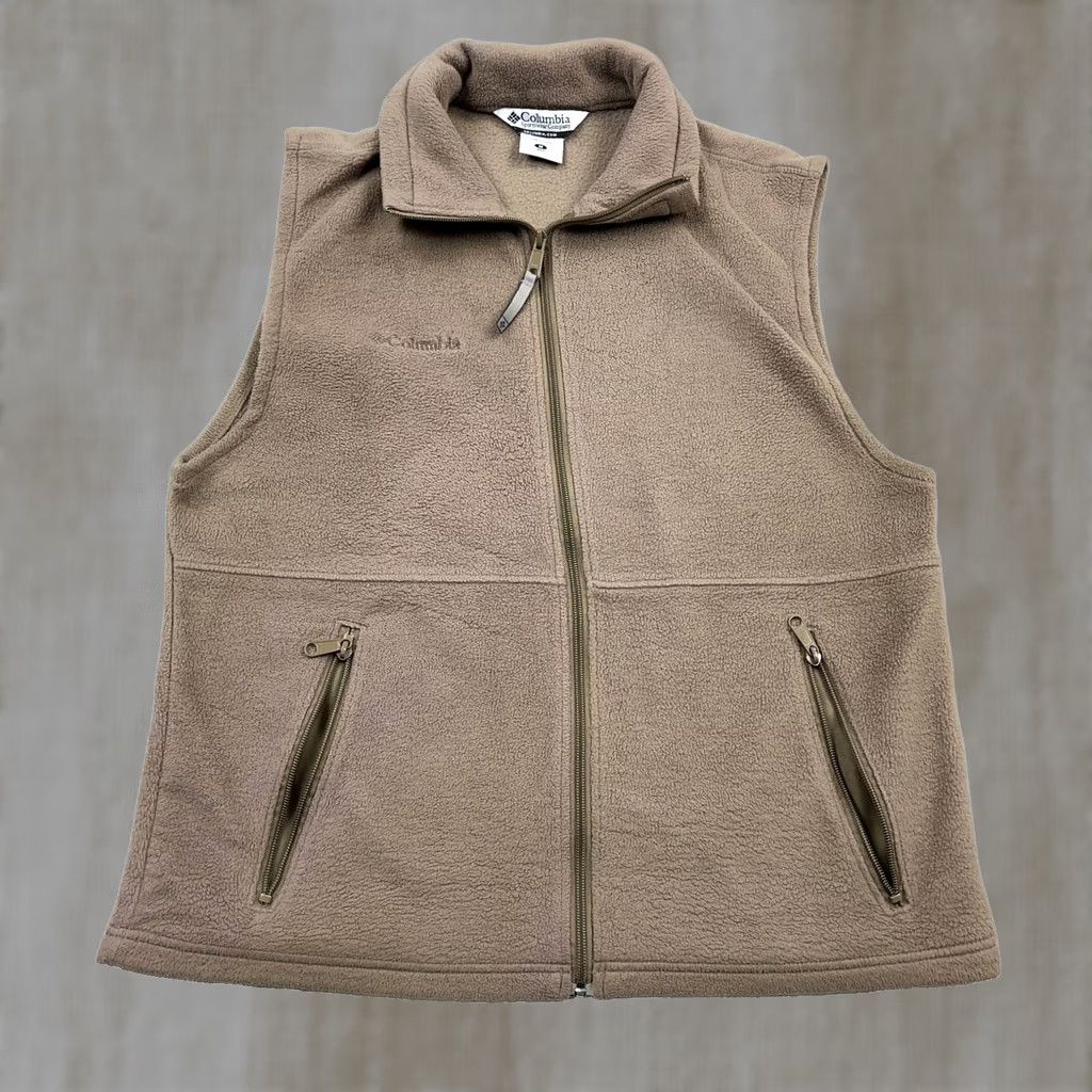 Vintage Columbia Vest Men M Tan Beige Fleece Full Zip Benton Springs Embroidered Logo Zipper Outdoors Casual Modern Outdoor Style Mens Size US M / EU 48-50 / 2 - 1 Thumbnail
