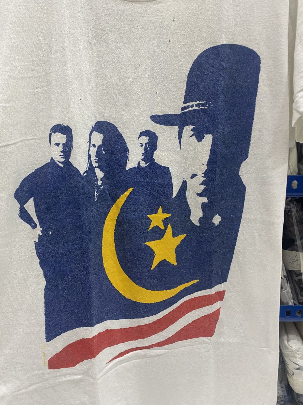 Band Tees VINTAGE U2 BAND TEES Size US M / EU 48-50 / 2 - 2 Thumbnail