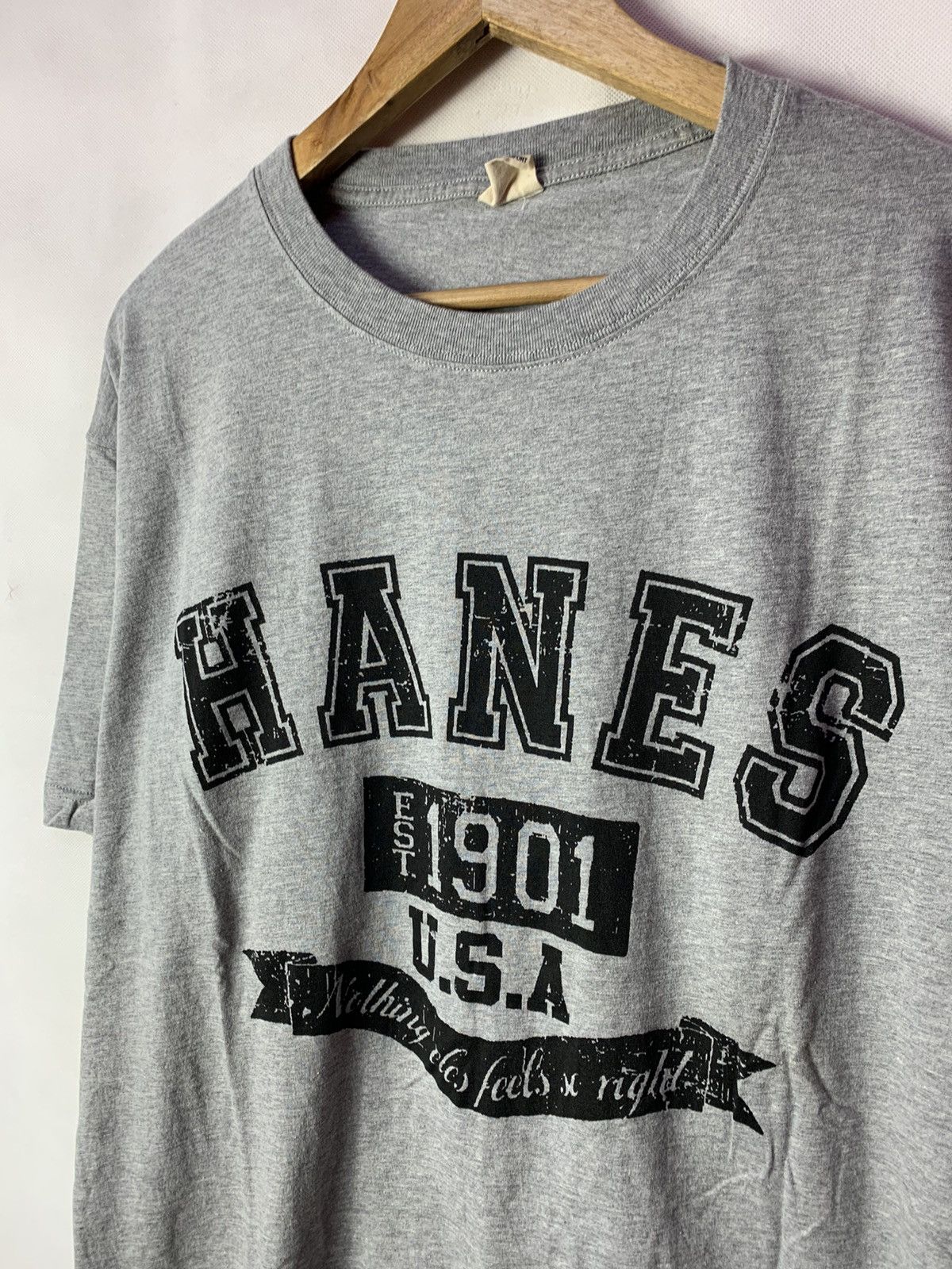 Hanes × Vintage 🔥 Hanes Big Logo Spellout Tee Size US XL / EU 56 / 4 - 2 Thumbnail