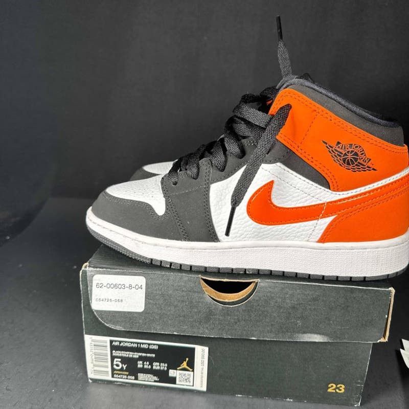 image of Size 5 - Air Jordan 1 Mid Gs 'shattered Backboard' Sneakers in Black, Men's