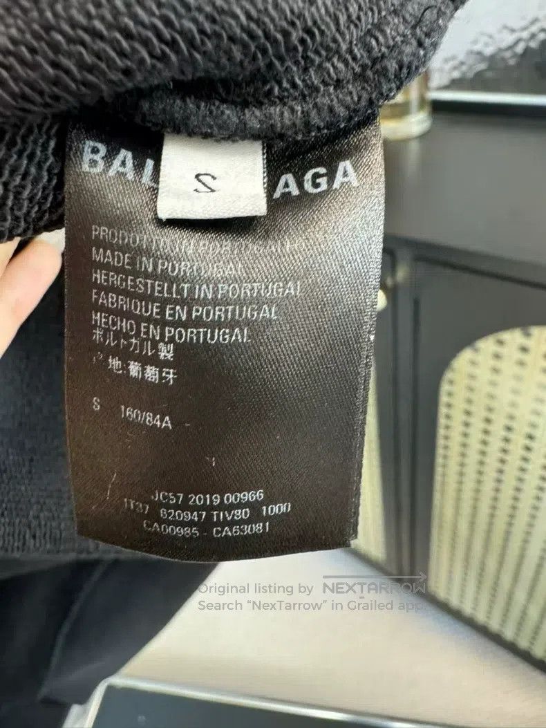 Balenciaga Balenciaga Black Mastercard Hoodie Size US S / EU 44-46 / 1 - 4 Thumbnail