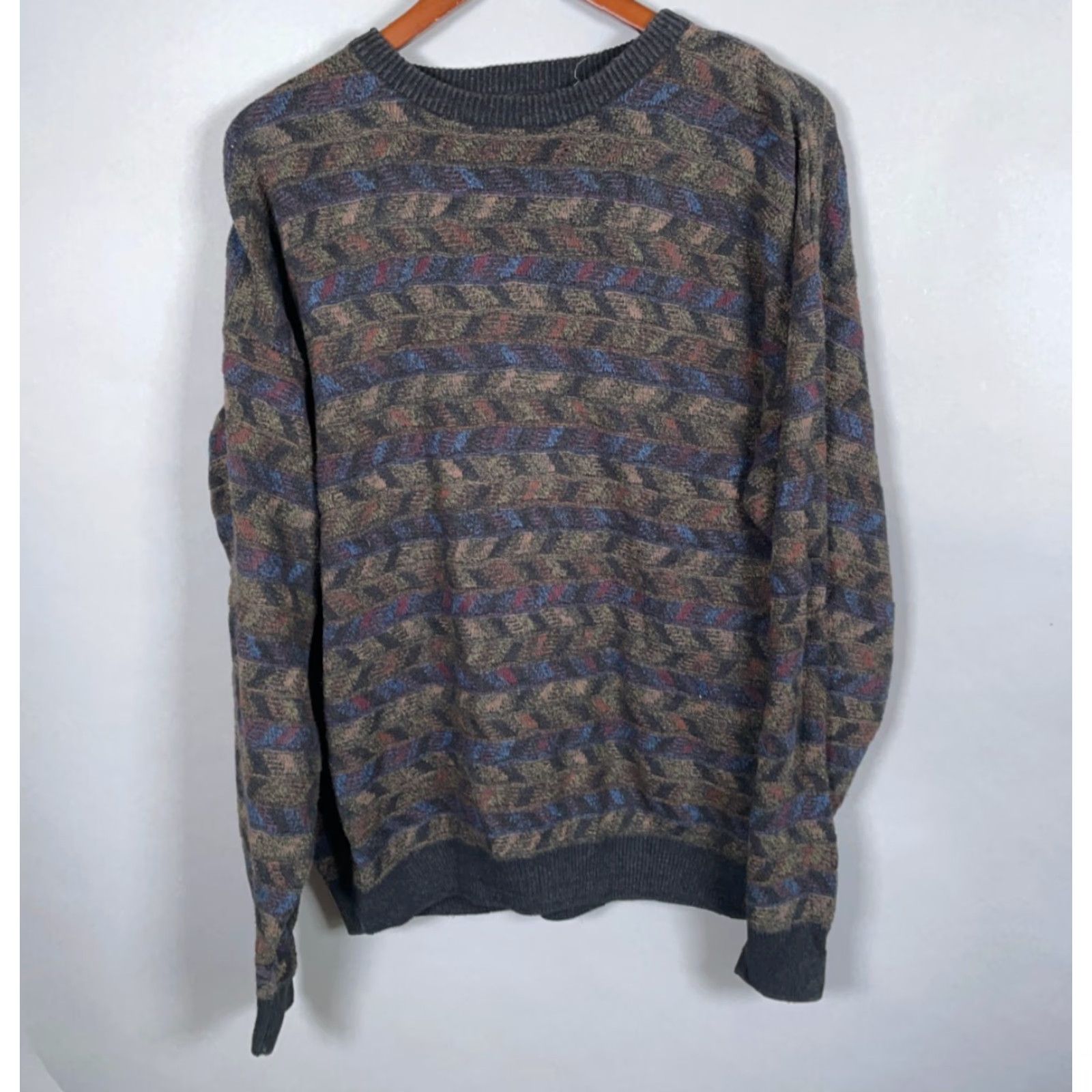 Vintage Vintage San Mateo Island Men's Medium Sweater Geometric Zig Zag Pattern Cotton Relaxed Fit Pullover 90s Casual Men Size US M / EU 48-50 / 2 - 2 Thumbnail