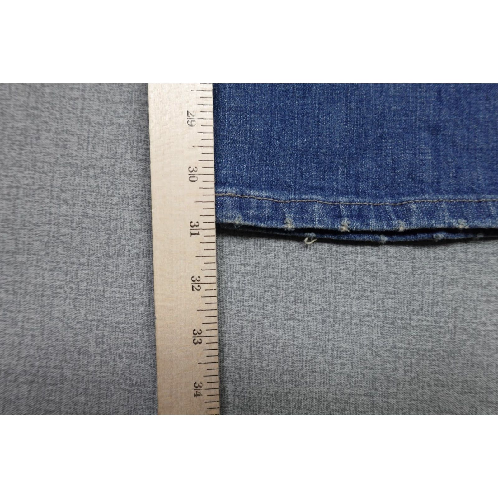 Levi's Levi's 528 Boot Cut Jeans Juniors 1M Blue Medium Wash Curvy Stretch Denim Jeans 5-Pocket Zipper Fly Size 25" / US 0 / IT 36 - 5 Thumbnail