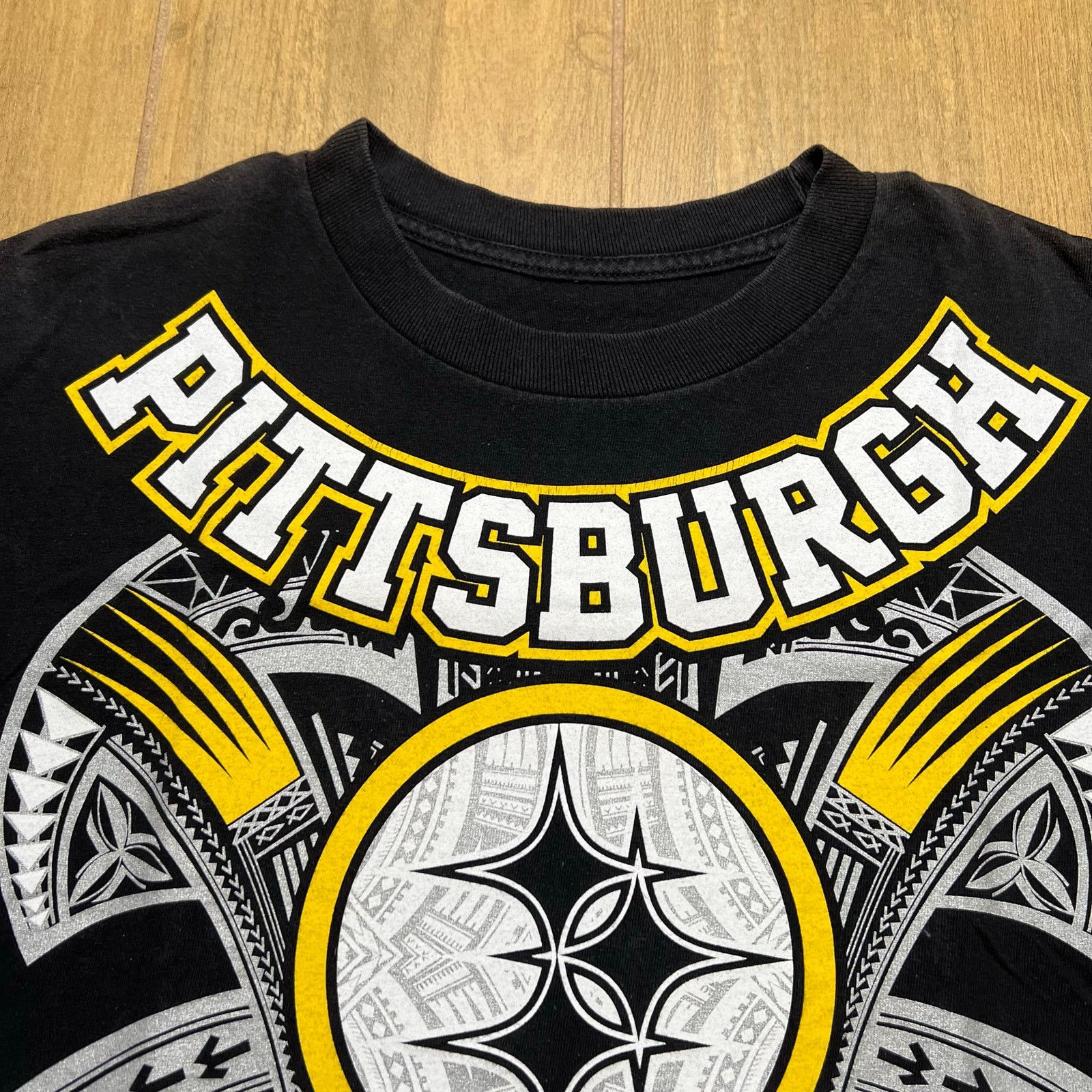 Vintage Vintage Pittsburgh Steelers T shirt tribal patterns S/M Y2K Size US M / EU 48-50 / 2 - 3 Thumbnail