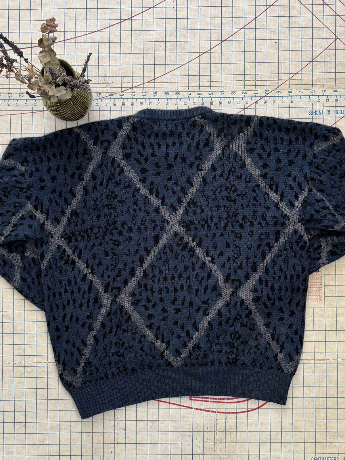 Method × Vintage Vintage Method Argyle Animal Print Knit Sweater Size Large Size US L / EU 52-54 / 3 - 8 Thumbnail