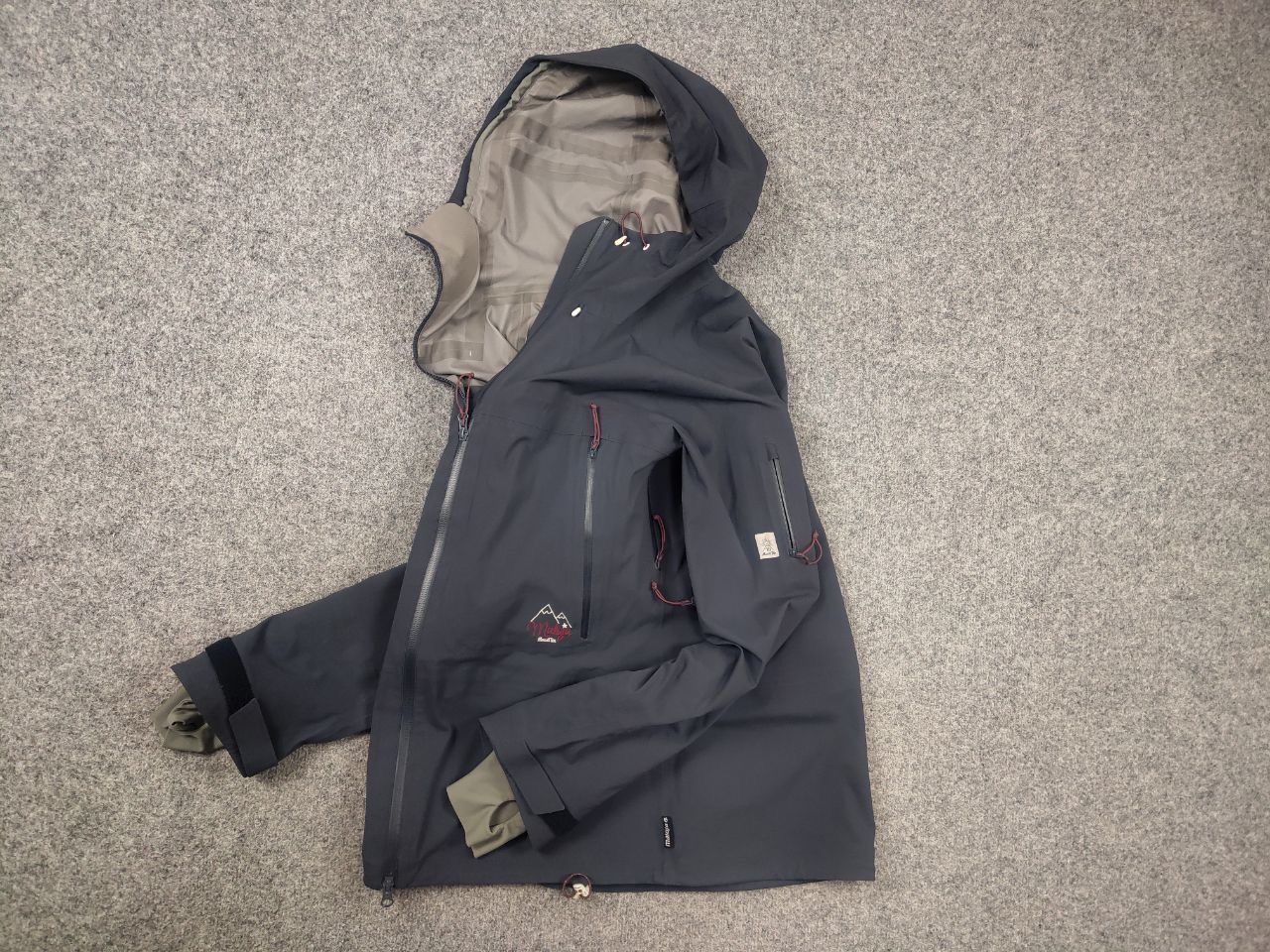 Maloja Maloja Vallra ligh membrane trekking hooded Pockets jacket Size US L / EU 52-54 / 3 - 10 Thumbnail