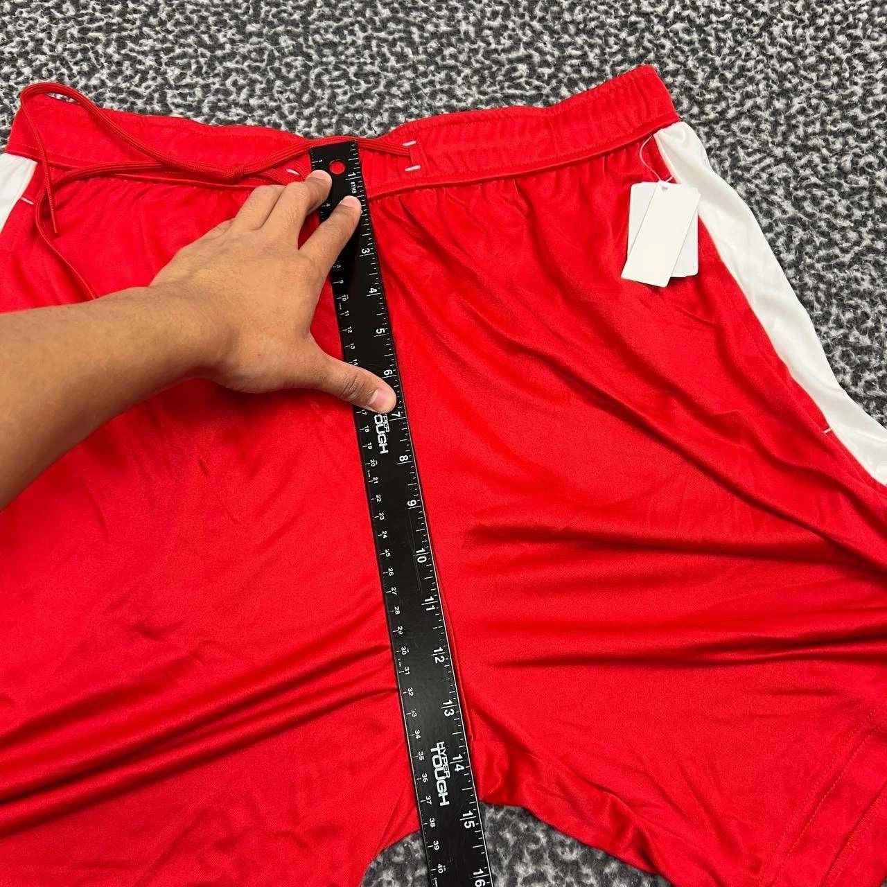 Other Wisconsin Badgers Athletic Shorts Me Outdoor Size 30 New L Size US 30 / EU 46 - 6 Thumbnail