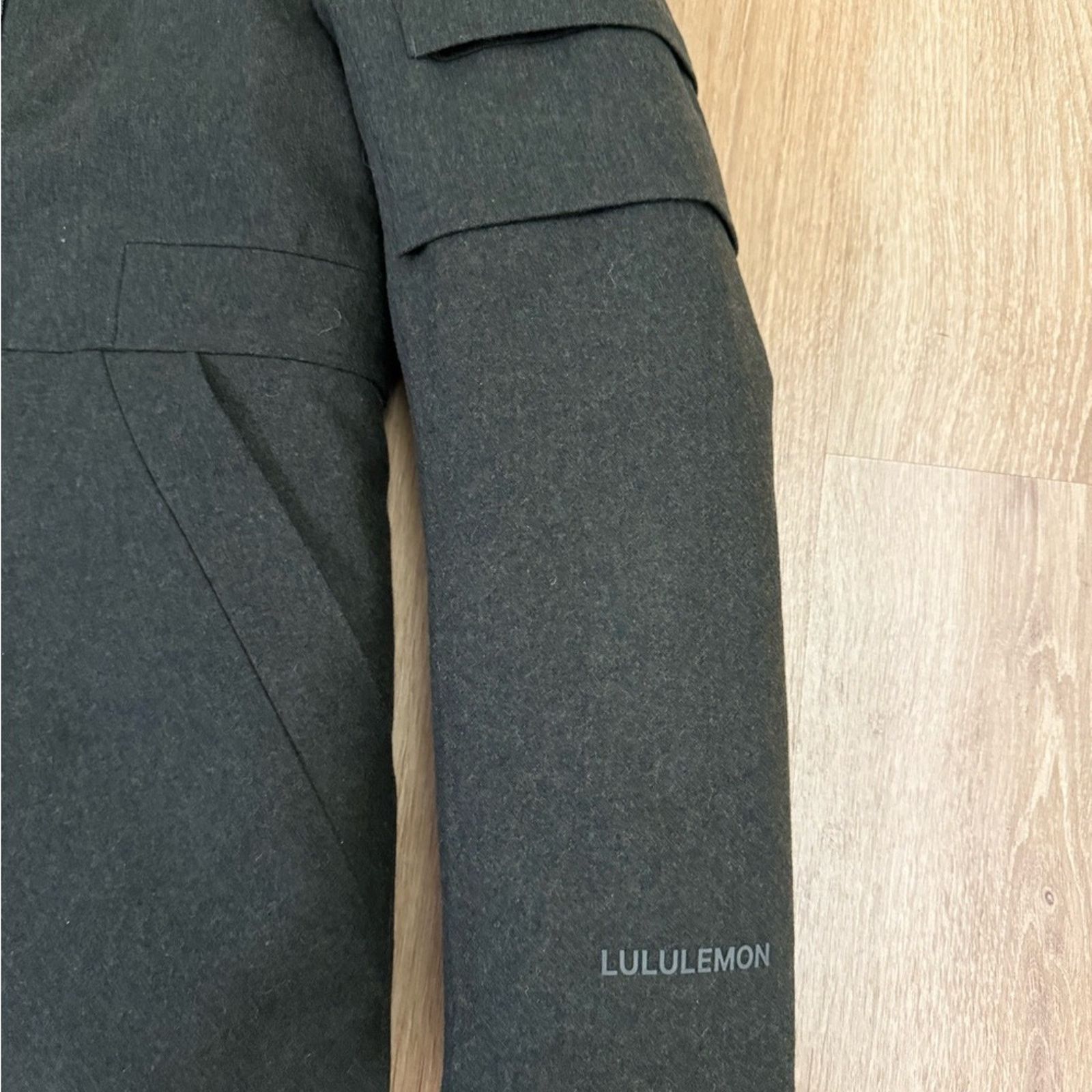 Lululemon Lululemon Snow Warrior Women's Olive Hooded Parka Size S / US 4 / IT 40 - 3 Thumbnail